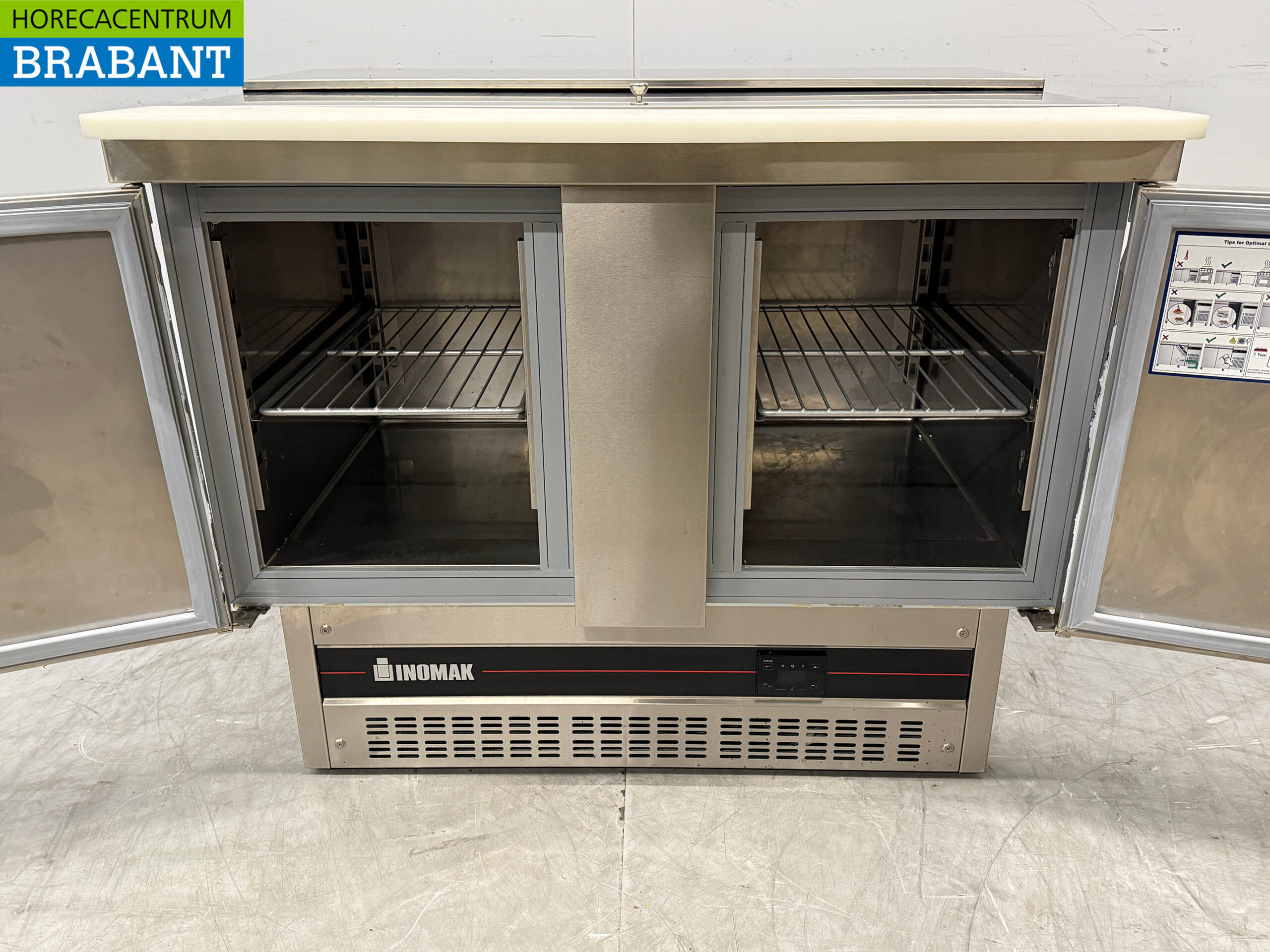 RVS Inomak Saladette 2 Deuren 108 cm 230V Horeca - Afbeelding 5