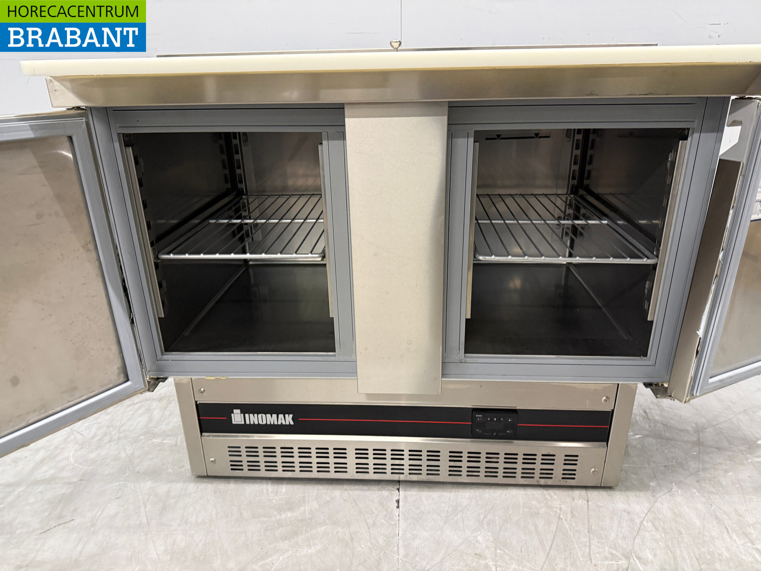 RVS Inomak Saladette 2 Deuren 108 cm 230V Horeca - Afbeelding 5