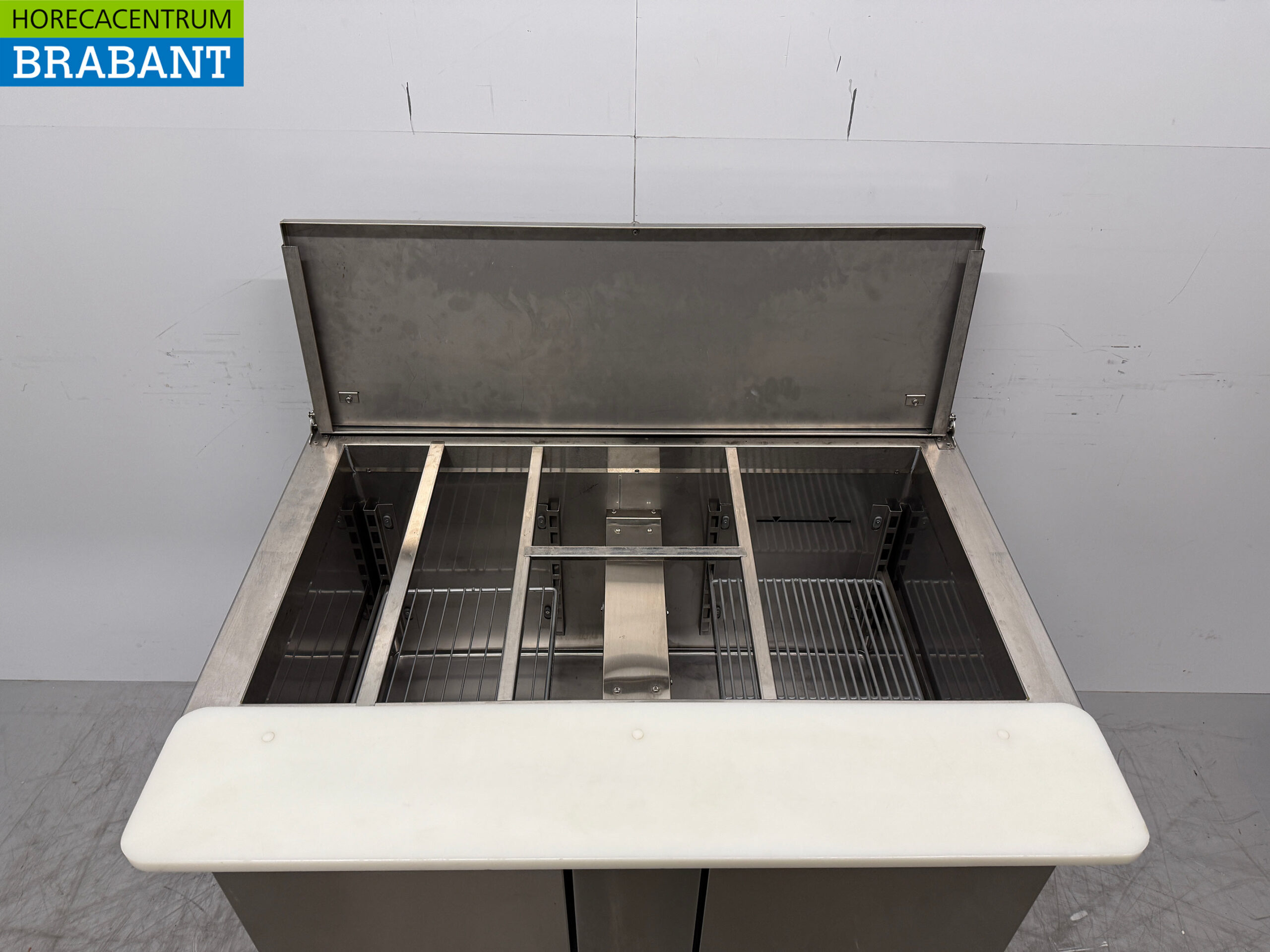 RVS Inomak Saladette 2 Deuren 108 cm 230V Horeca - Afbeelding 4