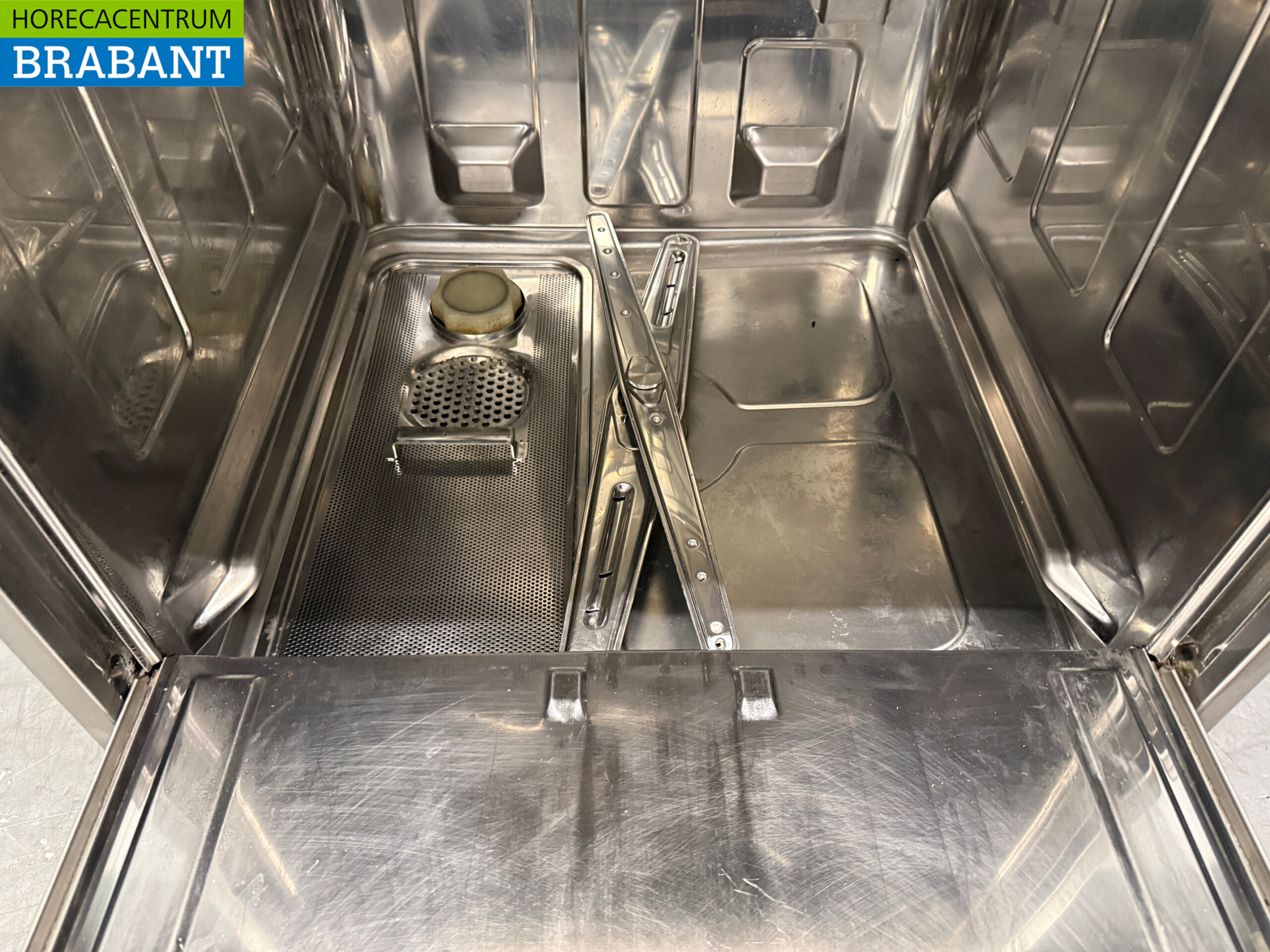 RVS Meiko FV40.2 Vaatwasser met afvoerpomp 400V Horeca - Afbeelding 4