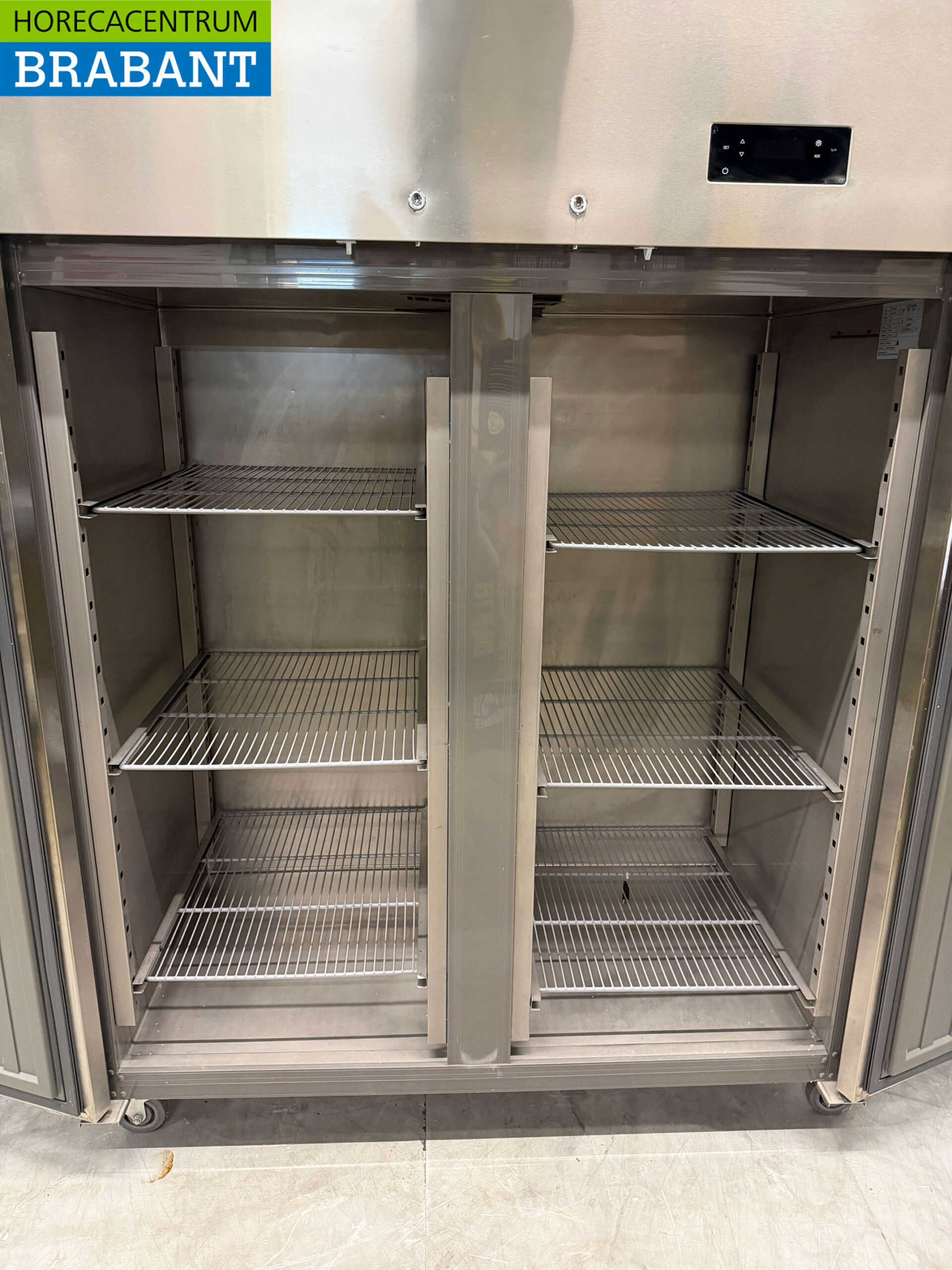 RVS HCB Verrijdbare Dubbeldeurs 2-deurs Vriezer Vrieskast Monoblock 1350 liter 230V Horeca - Afbeelding 5