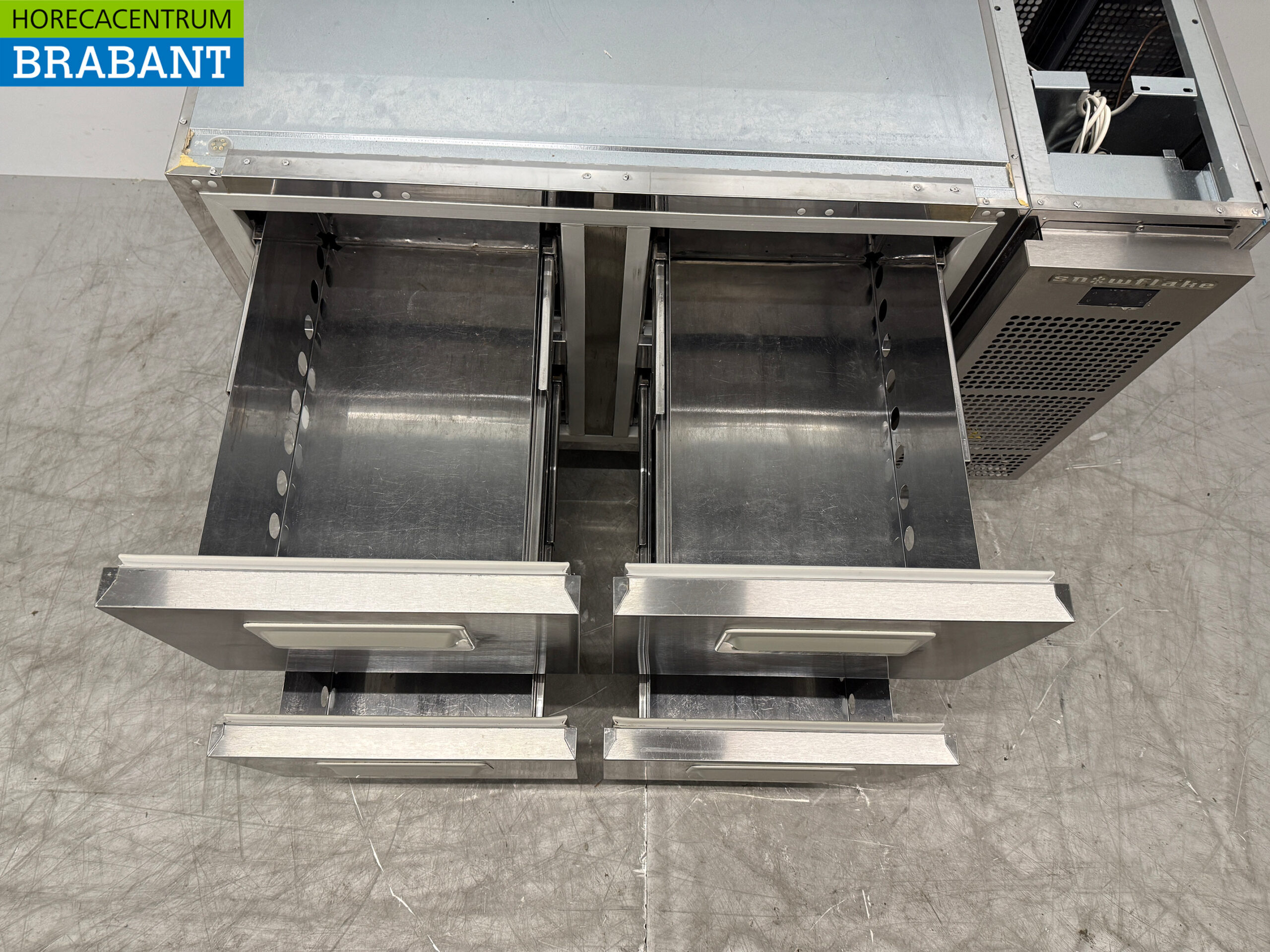 RVS Snowflake - Gram Koelwerkbank 4 Laden 118 cm 230V Horeca - Afbeelding 4