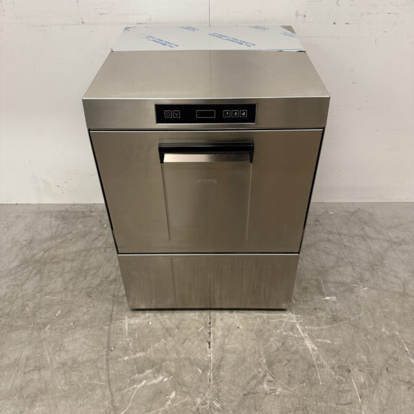 RVS Smeg Vaatwasser met afvoerpomp en zeeppompen 230V Horeca