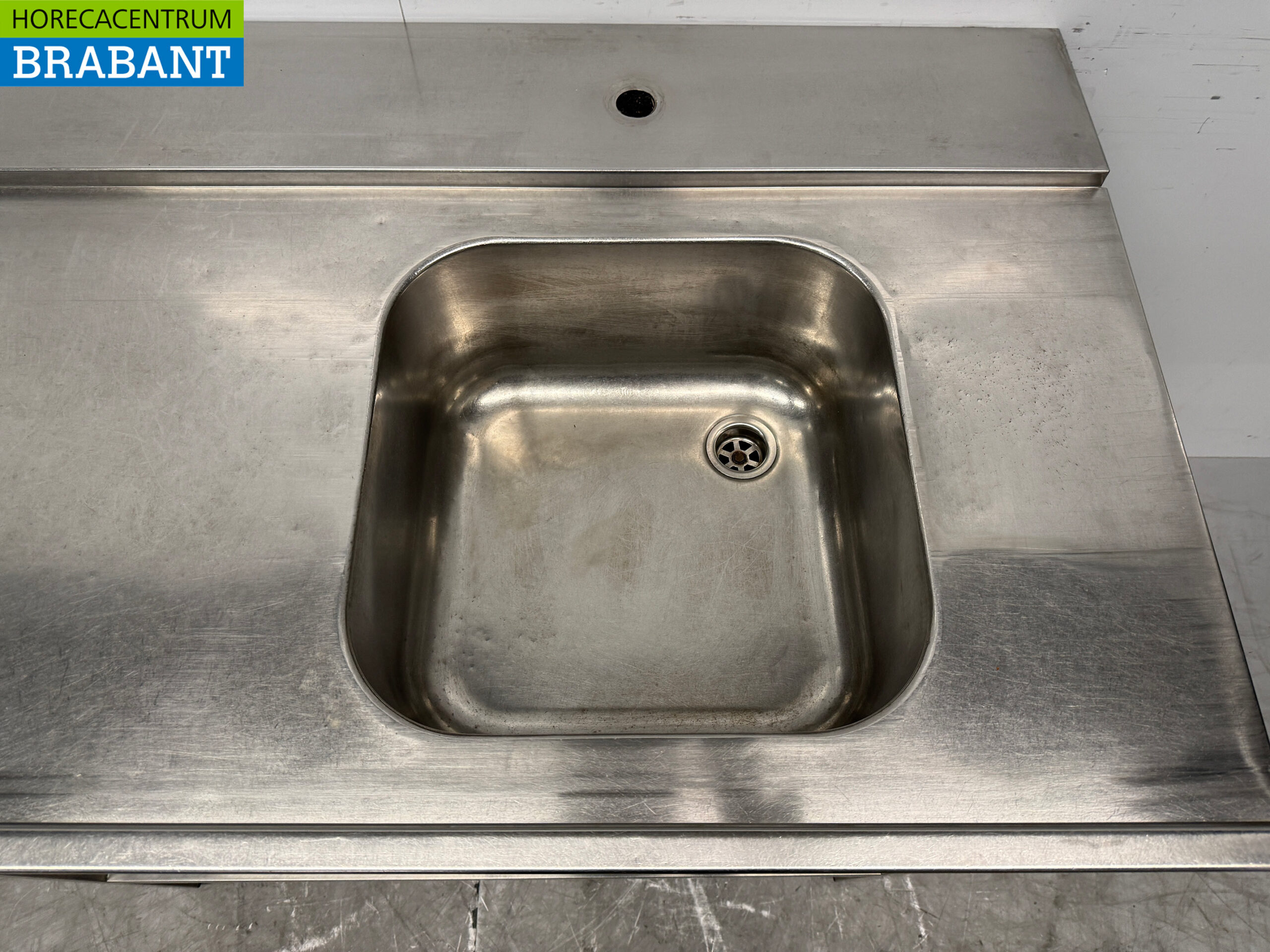 RVS Aanvoertafel T.B.V. Doorschuifvaatwasser 120 x 73 x 89,5 cm Horeca - Afbeelding 4