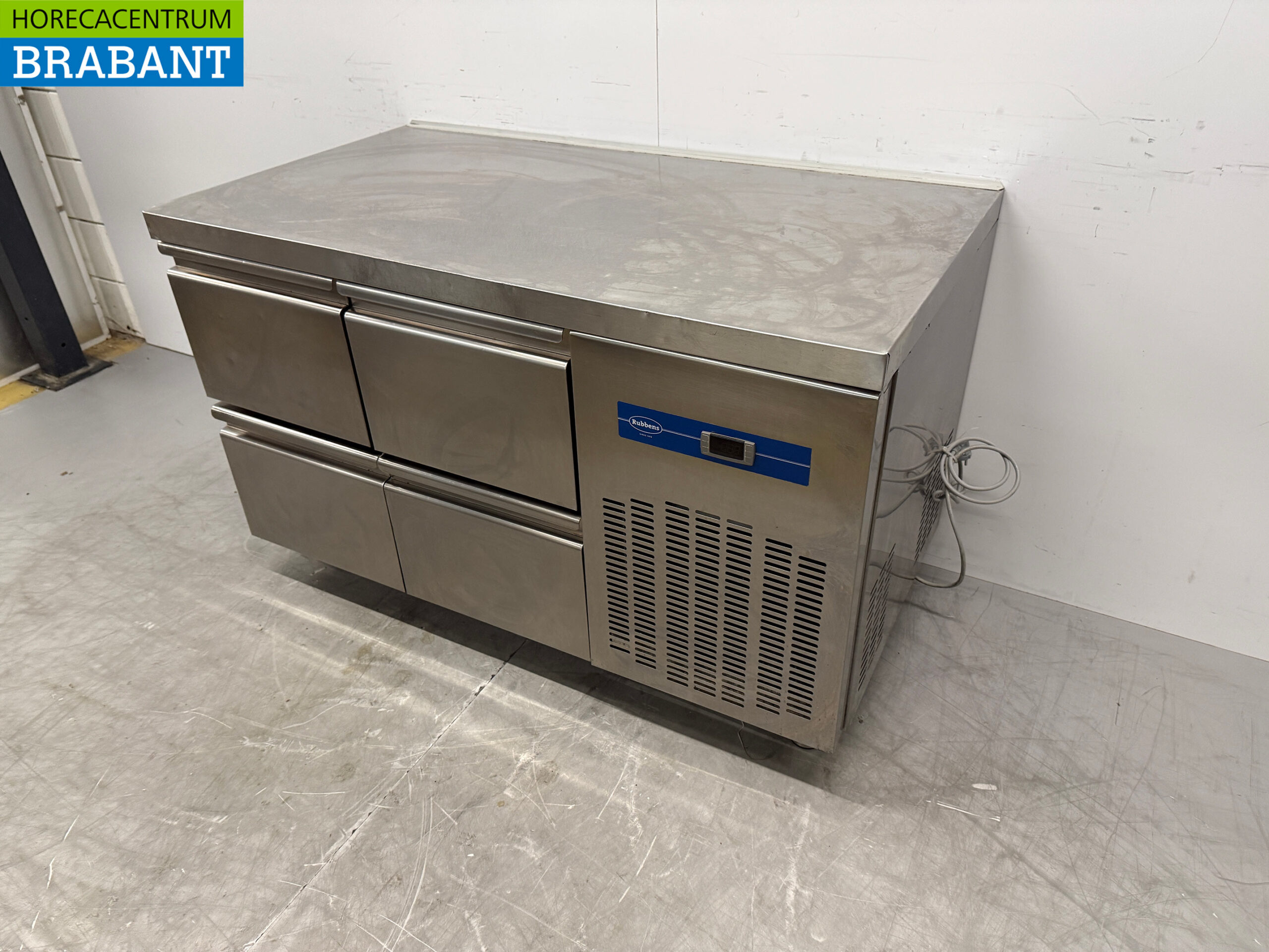 RVS Rubbens Koelwerkbank 4 Laden 132 cm 230V Horeca - Afbeelding 2