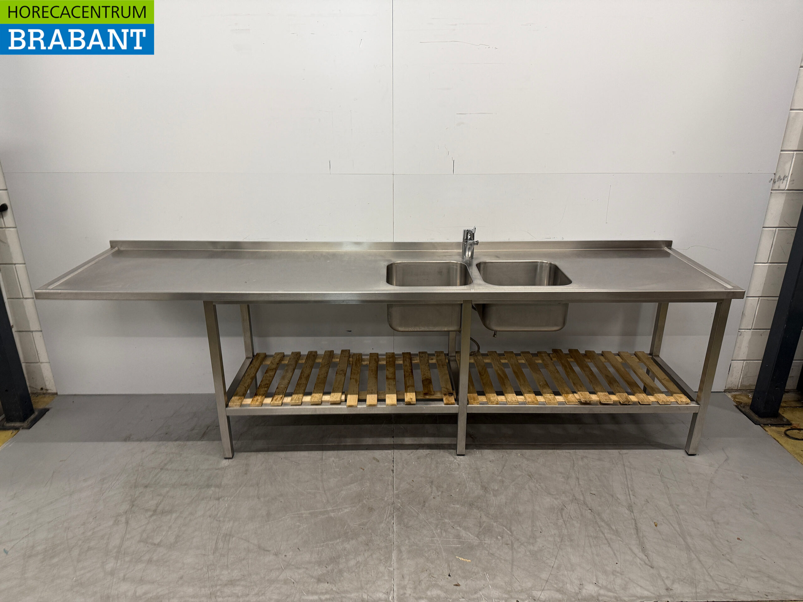 RVS Spoeltafel Dubbele Spoelbakken en kraan 305 x 70 x 91 cm Horeca
