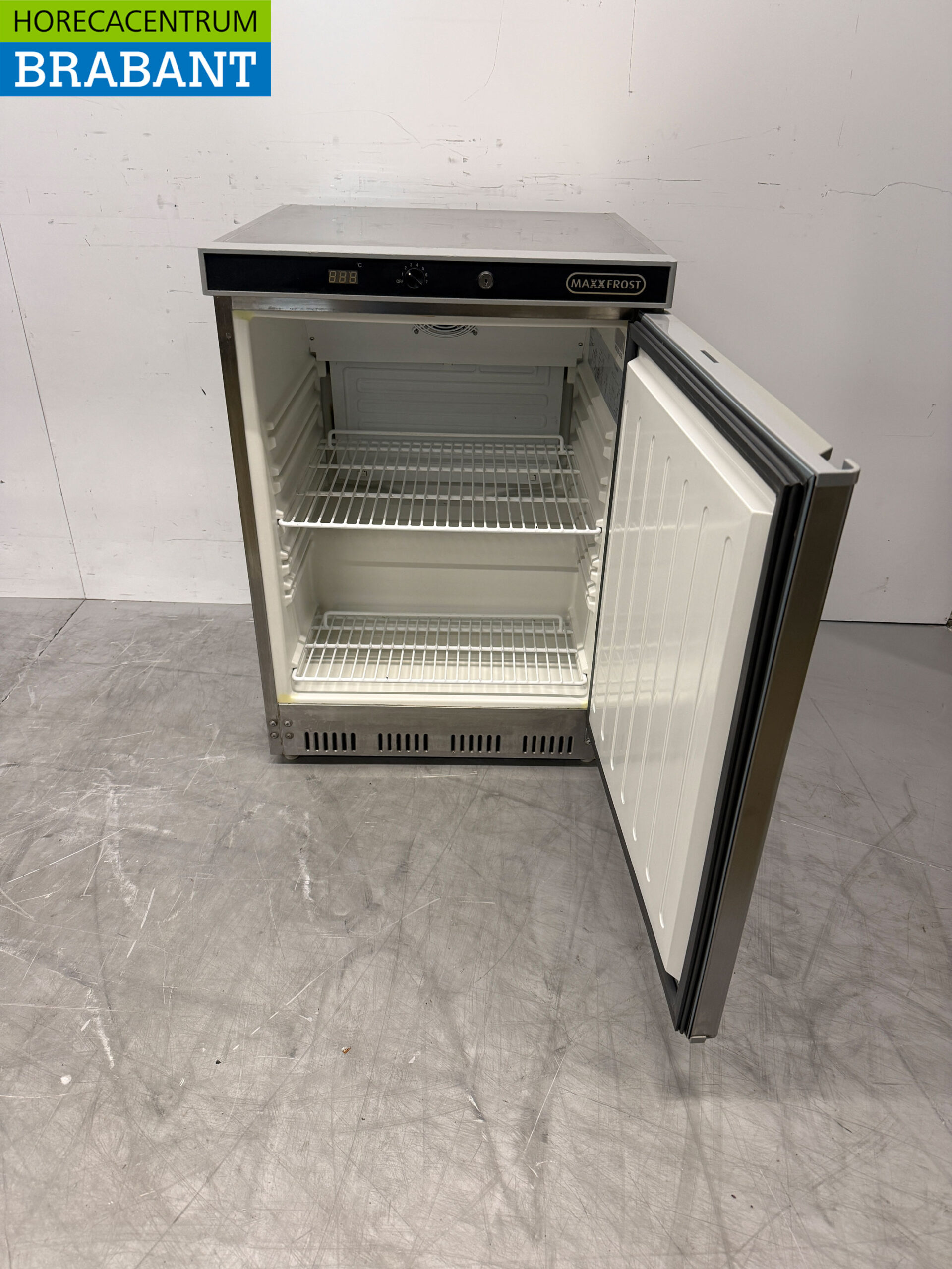 Maxxfrost RVS Koelkast Koeling 200 liter 230V Horeca - Afbeelding 4