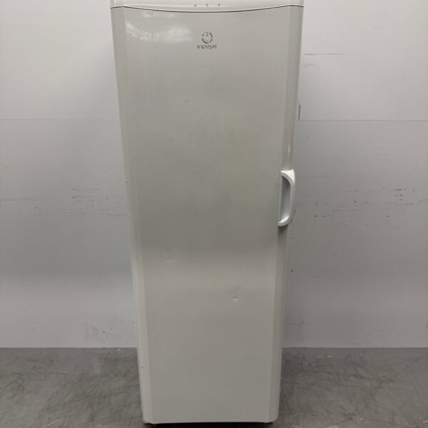 Indesit Vriezer 270 liter 230V Horeca