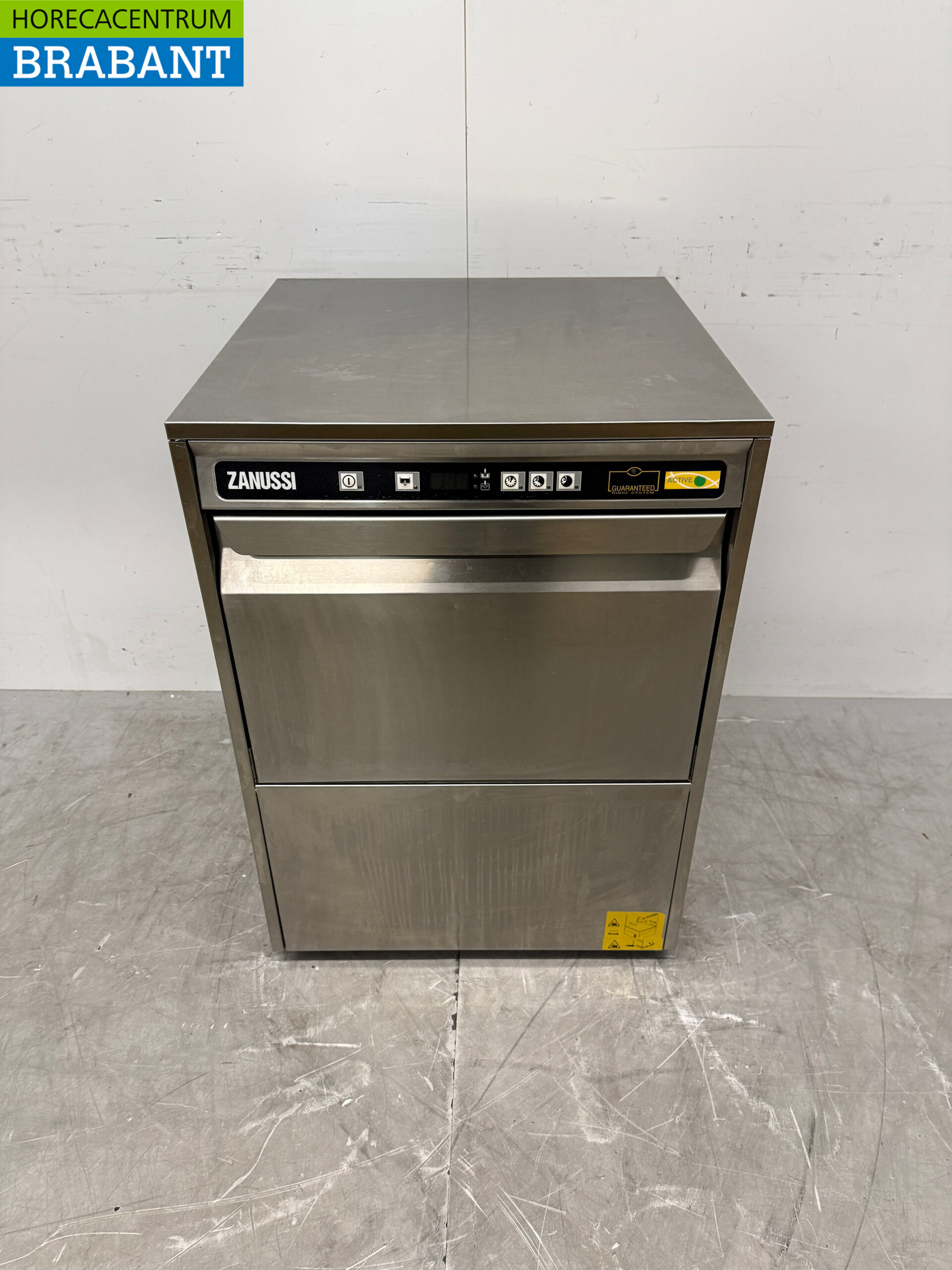 RVS Zanussi ZUCAI Vaatwasser 400V Horeca