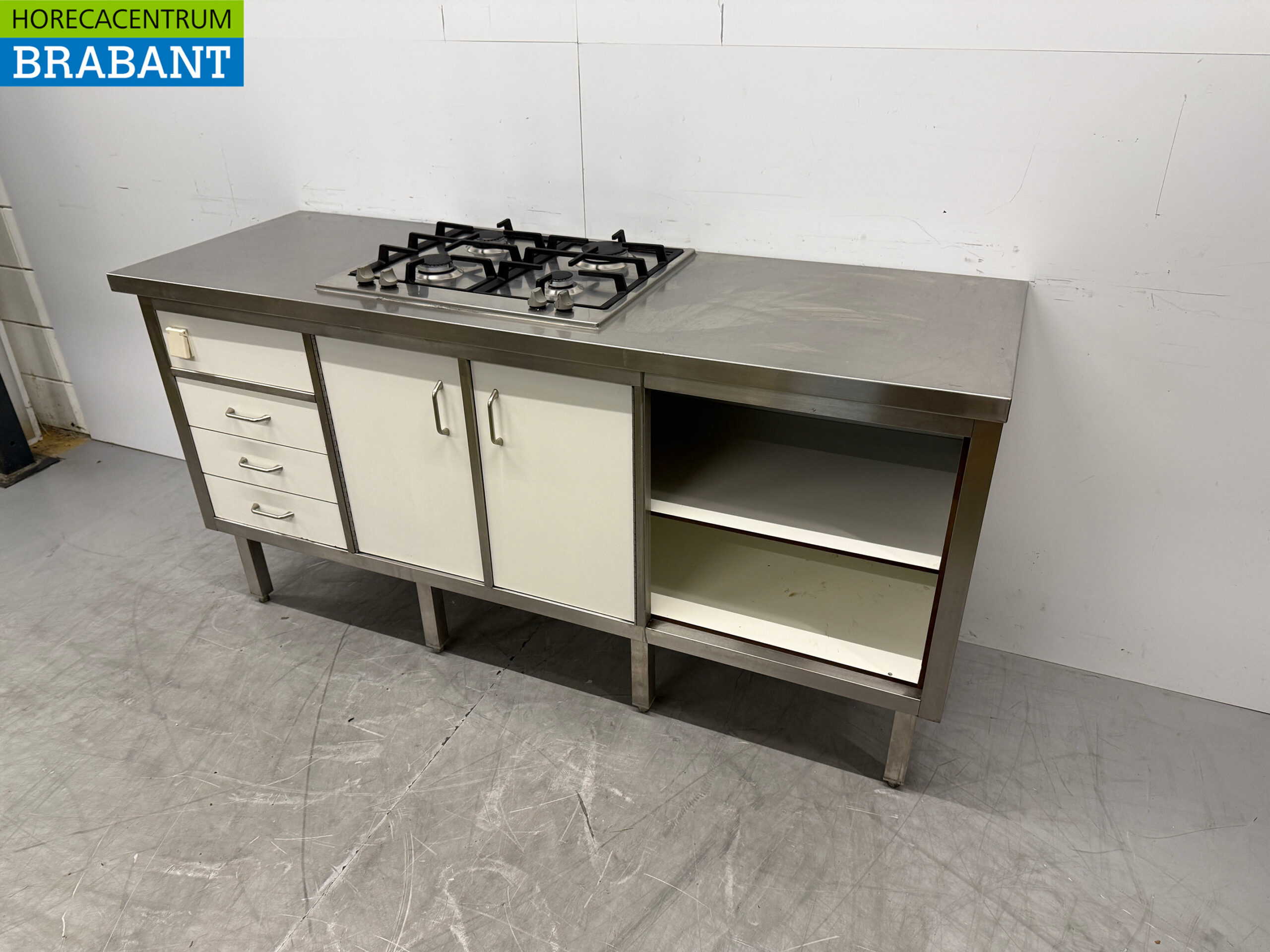 RVS Werktafel met 4 pits gasfornuis 180 cm GAS Horeca - Afbeelding 2