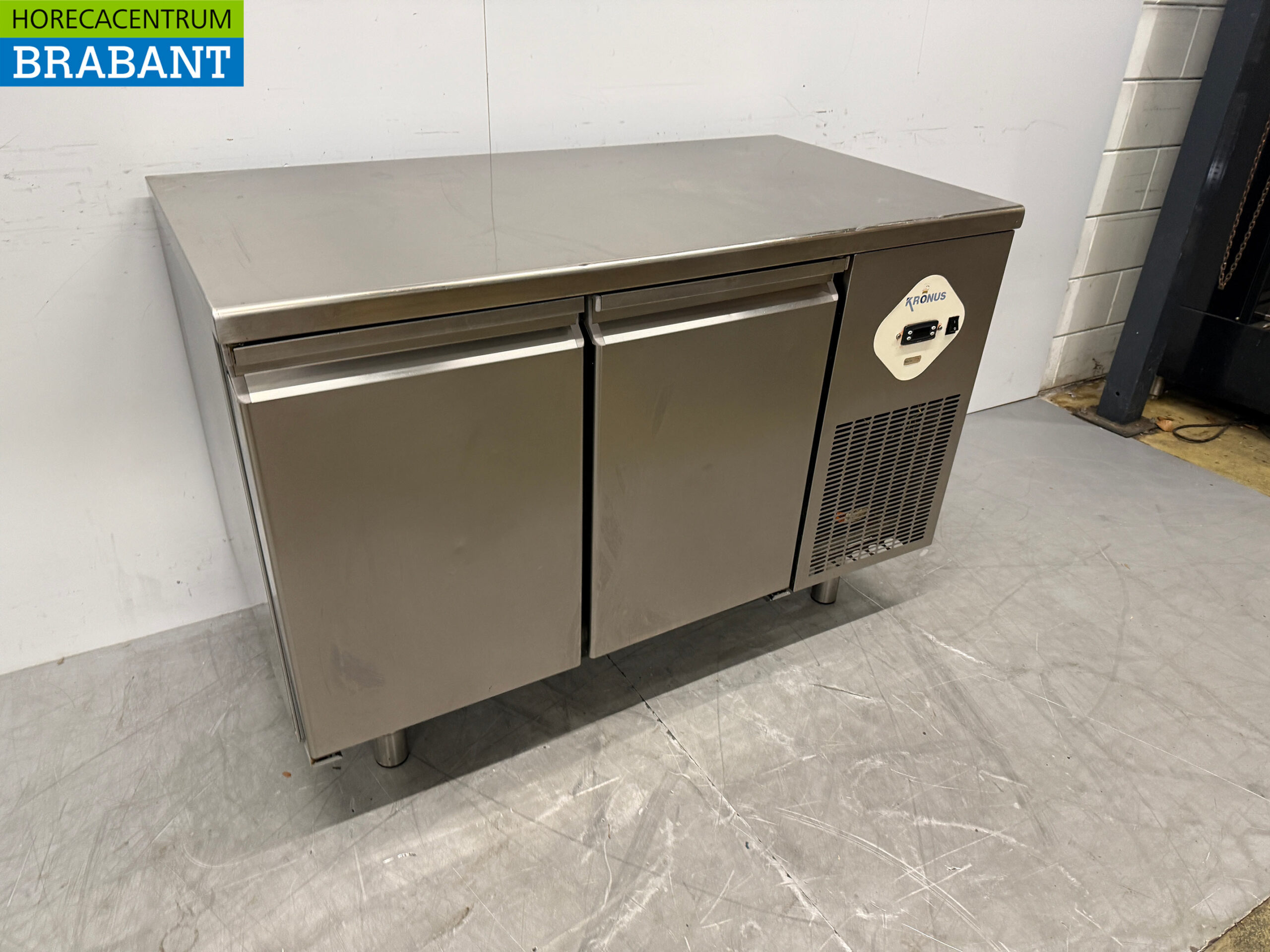 RVS Kronus Koelwerkbank 2 Deuren 131,5 cm 230V Horeca - Afbeelding 3