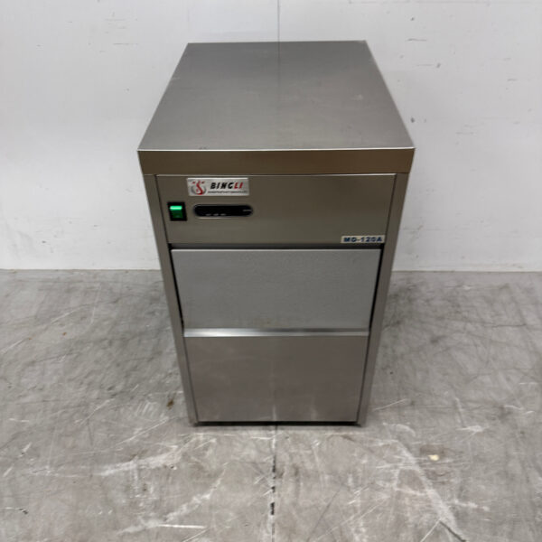 RVS Schilferijsmachine 20 kg p/d 230V Horeca