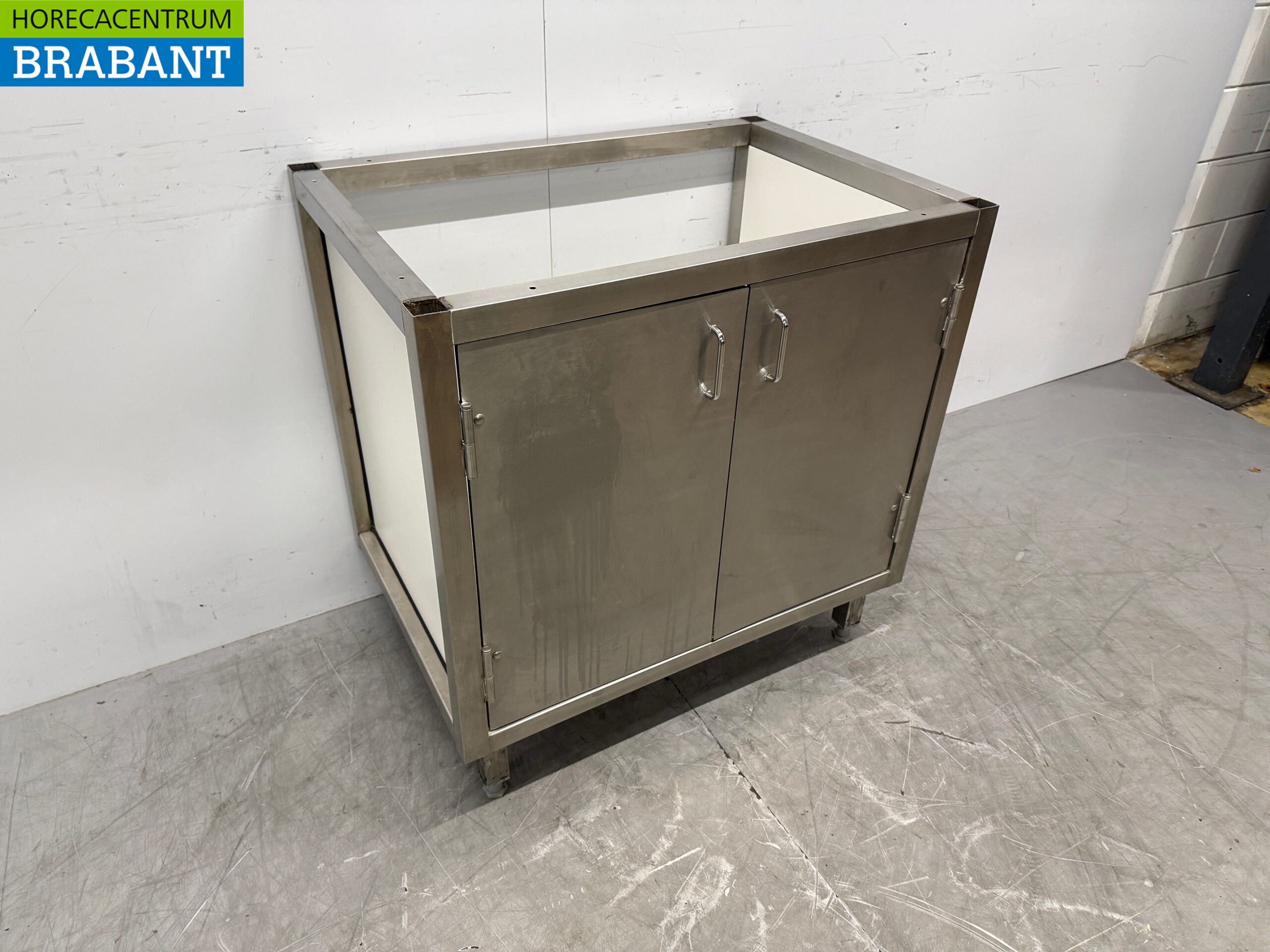 RVS Onderstel met 2 klapdeuren 86,5 x 60 x 87,5 cm Horeca - Afbeelding 3