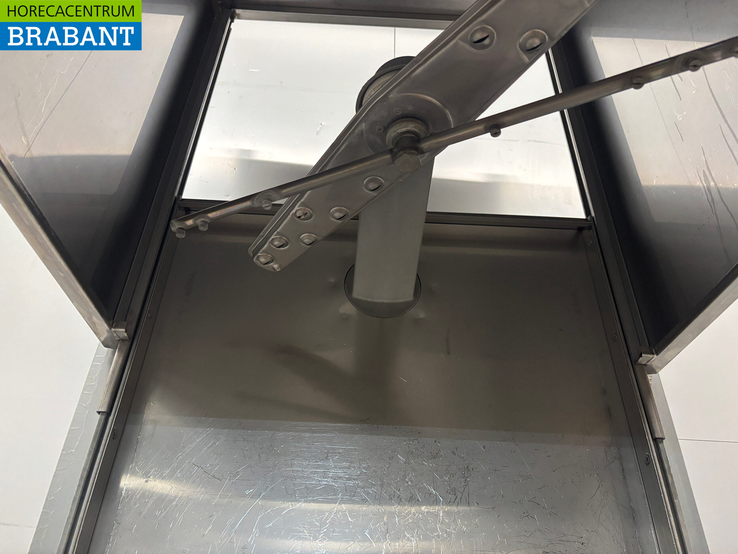 RVS Zanussi HHT8 Doorschuifvaatwasser 400V Horeca - Afbeelding 4