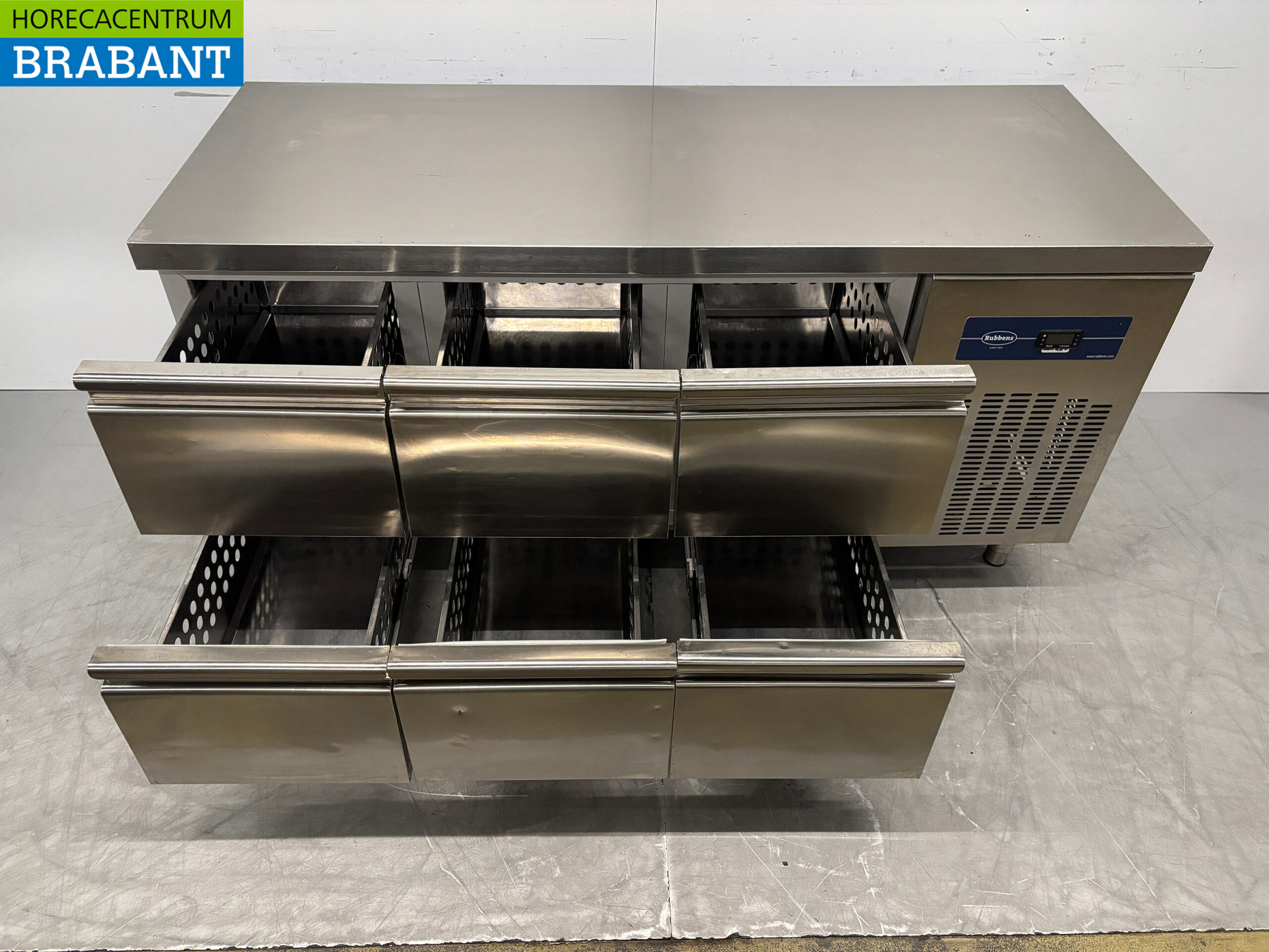 RVS Rubbens Koelwerkbank 6 laden 175,5 cm 230V Horeca - Afbeelding 4