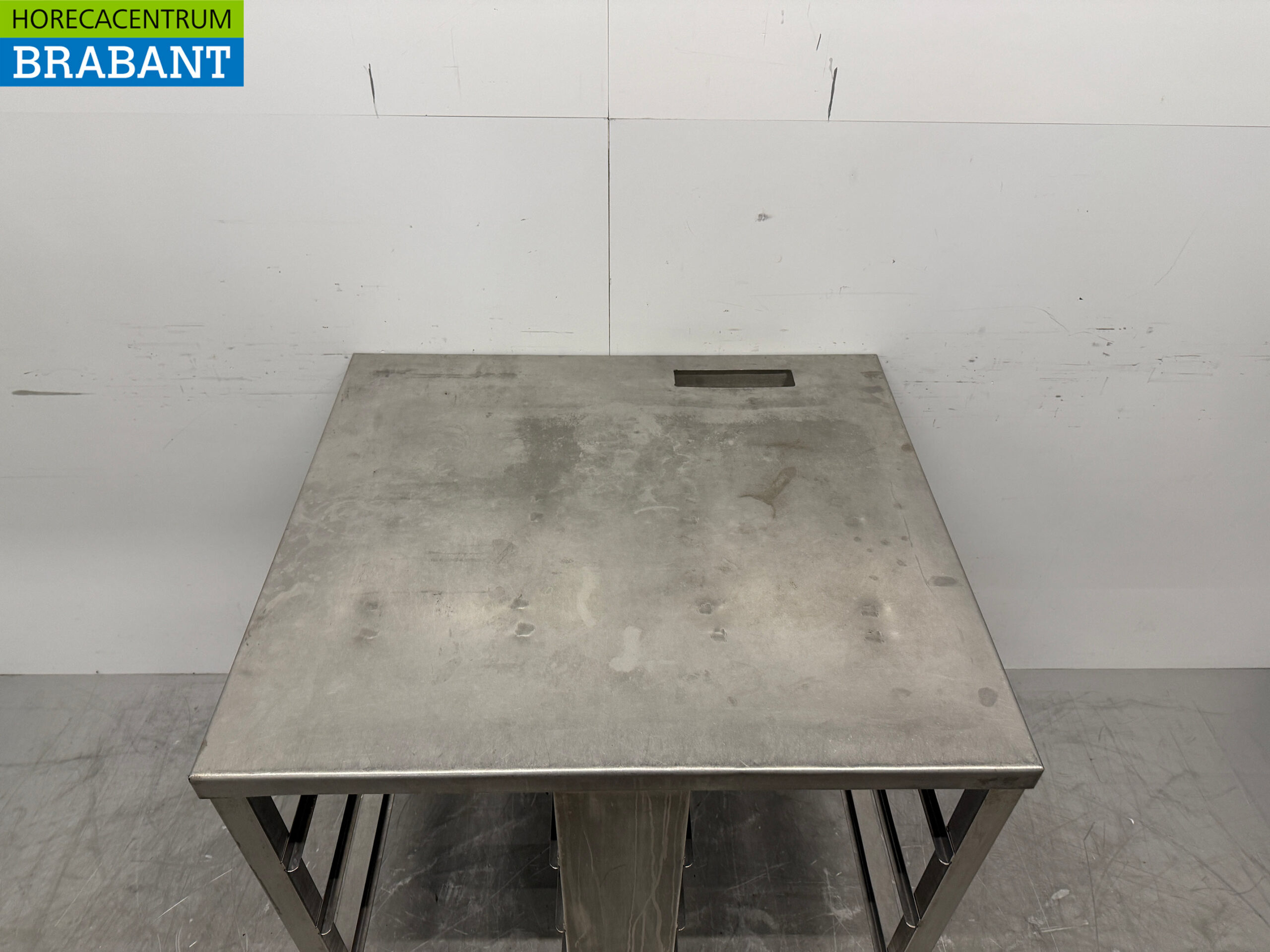 RVS Onderstel met regaal 91 x 80 x 91,5 cm Horeca - Afbeelding 4