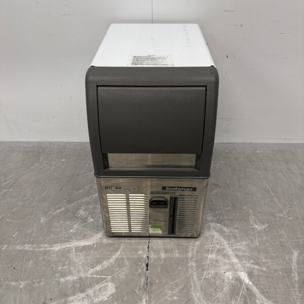 RVS Scotsman Ijsblokjesmachine 24,5 kilo per dag 230V Horeca