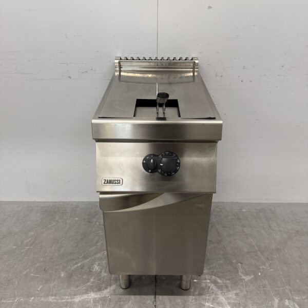 RVS Zanussi Friteuse 14 liter GAS Horeca