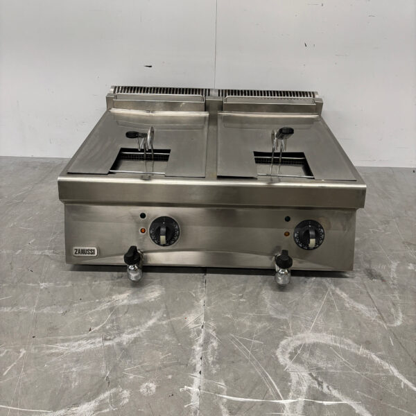 RVS Zanussi Dubbele Friteuse 2 x 12 liter 2 x 400V Horeca