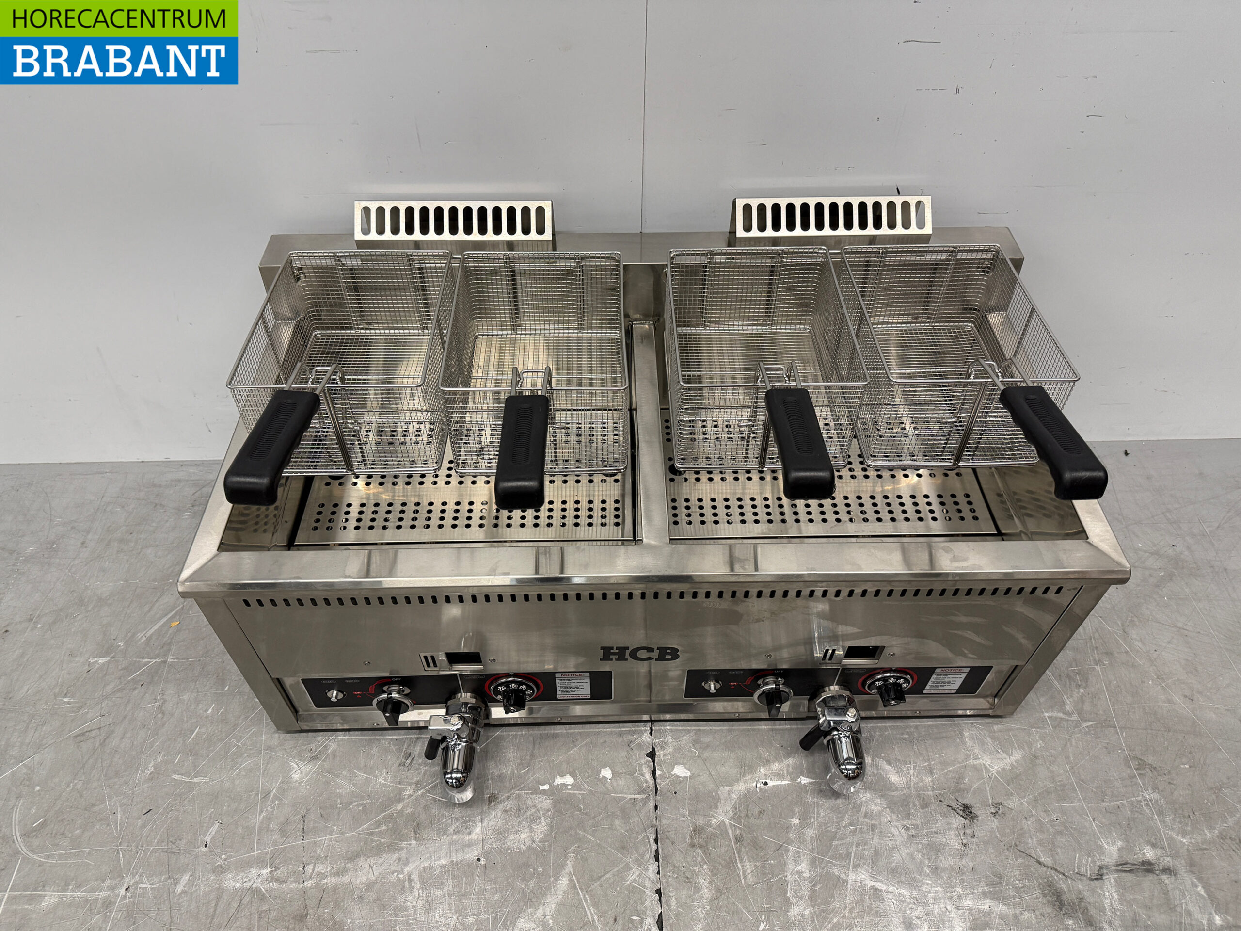 RVS Dubbele Friteuse Frituur 2 x 30 liter PROPAAN gas Horeca - Afbeelding 4