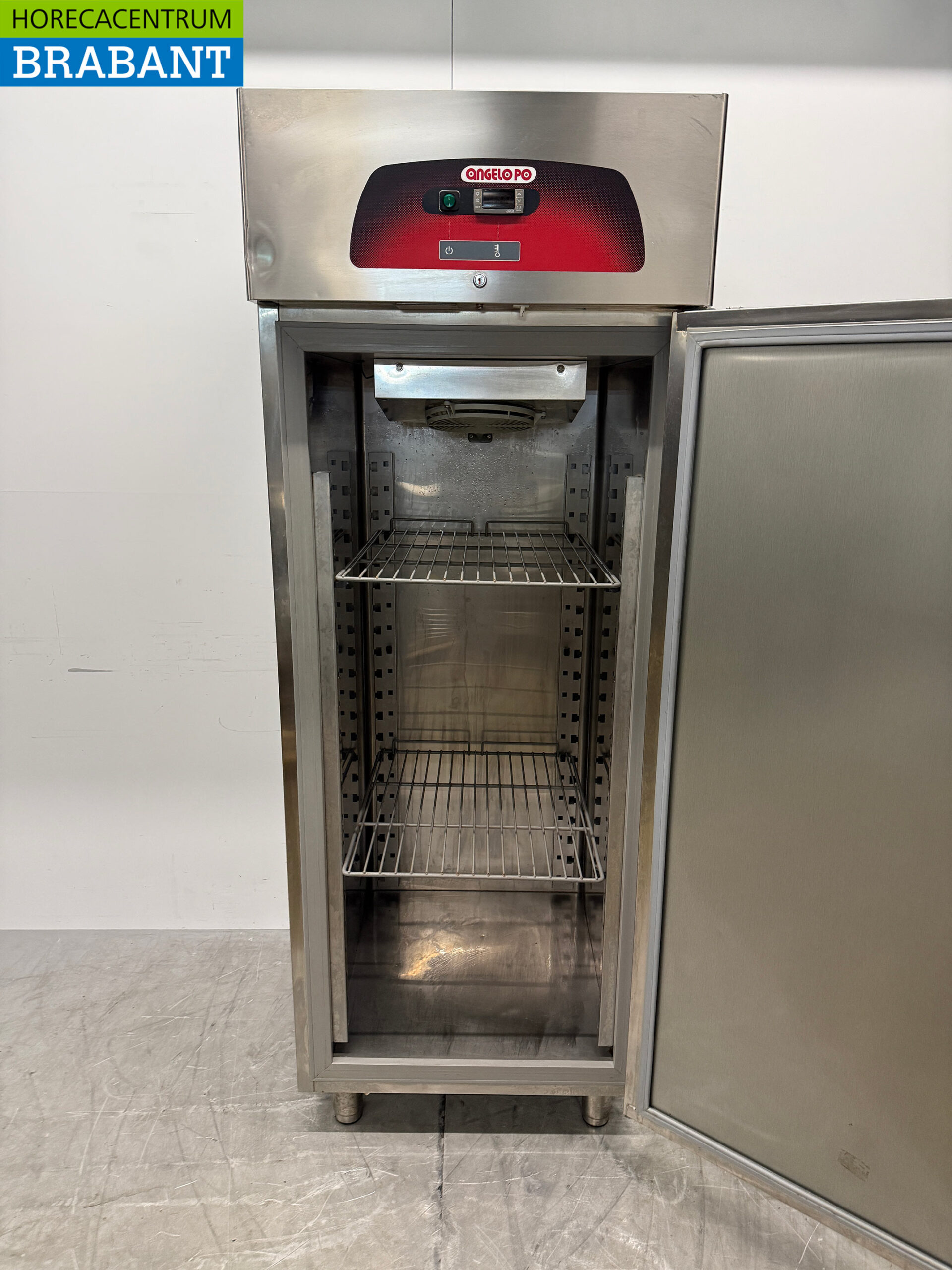 RVS Angelo Po Vriezer 600 liter 230V Horeca - Afbeelding 4