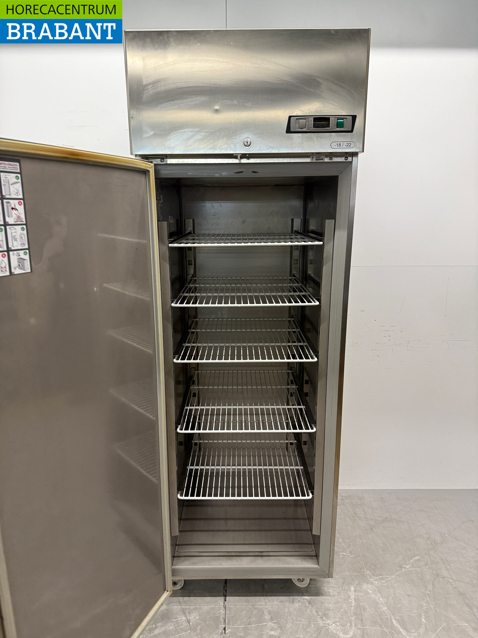 RVS Eurotec Verrijdbare Vriezer Vrieskast 600 liter 230V Horeca - Afbeelding 4