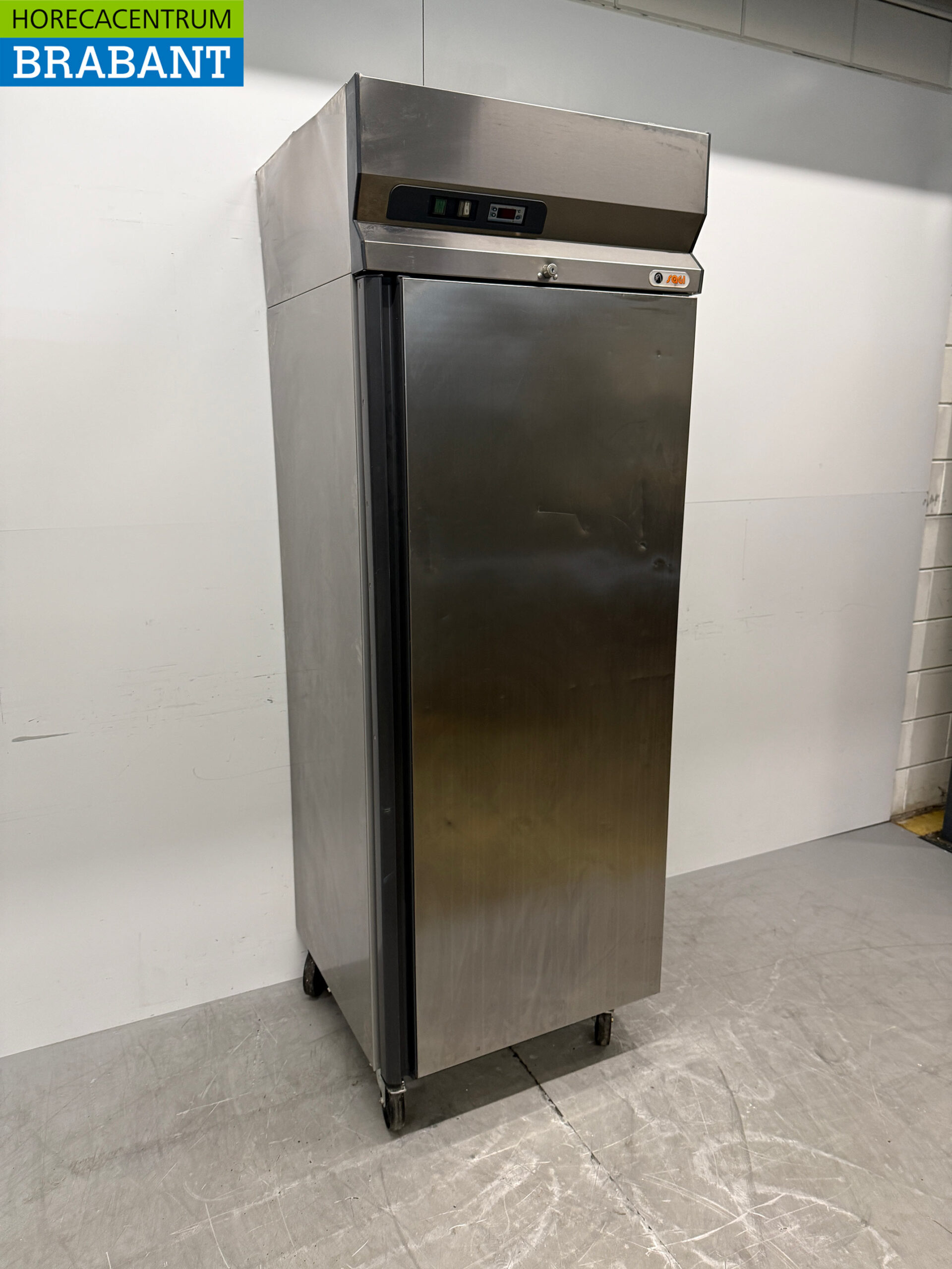 RVS Sagi Verrijdbare Koeling 550 liter 230V Horeca - Afbeelding 3