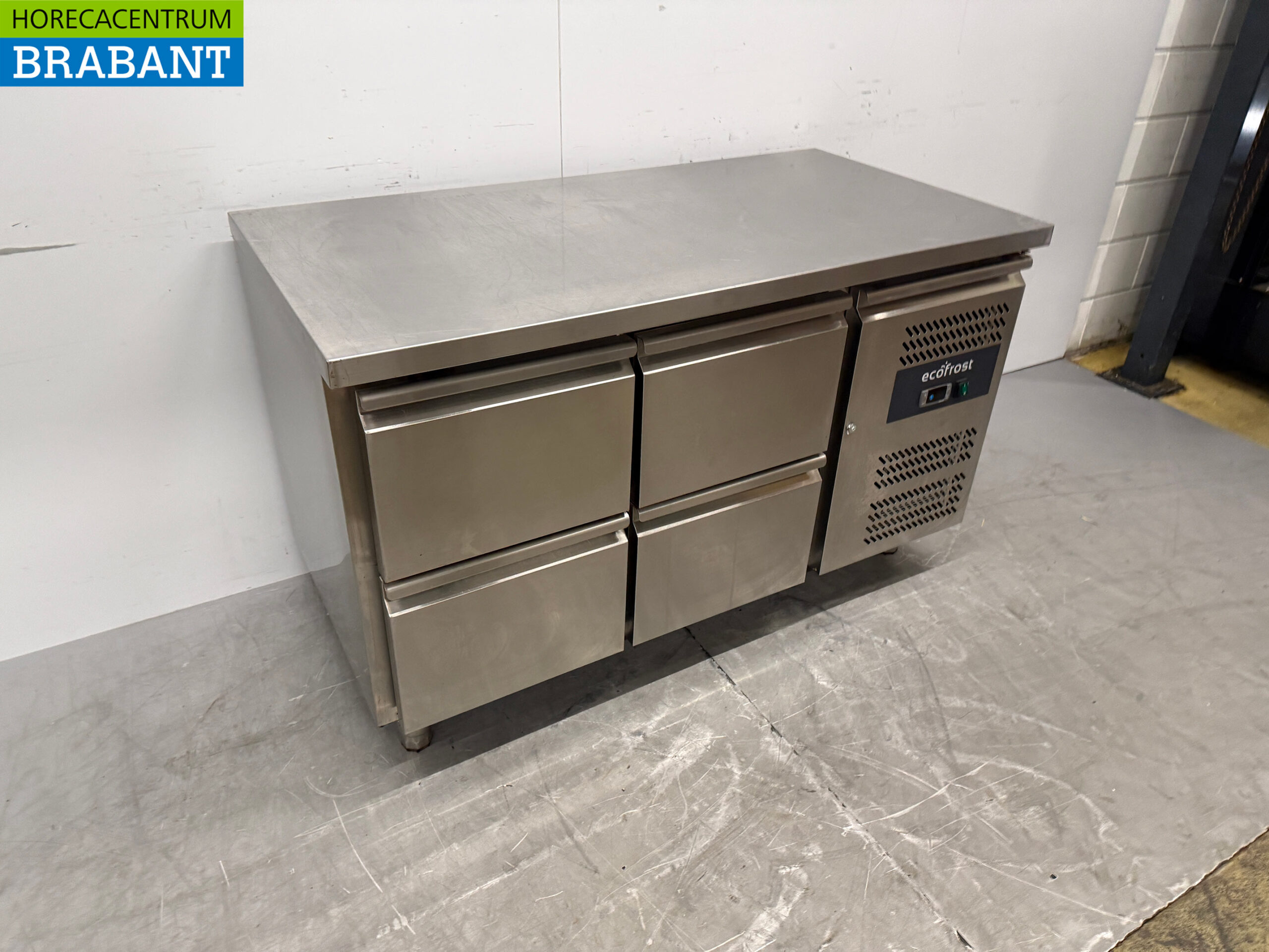 RVS Ecofrost Koelwerkbank 4 Laden 136 cm 230V Horeca - Afbeelding 3
