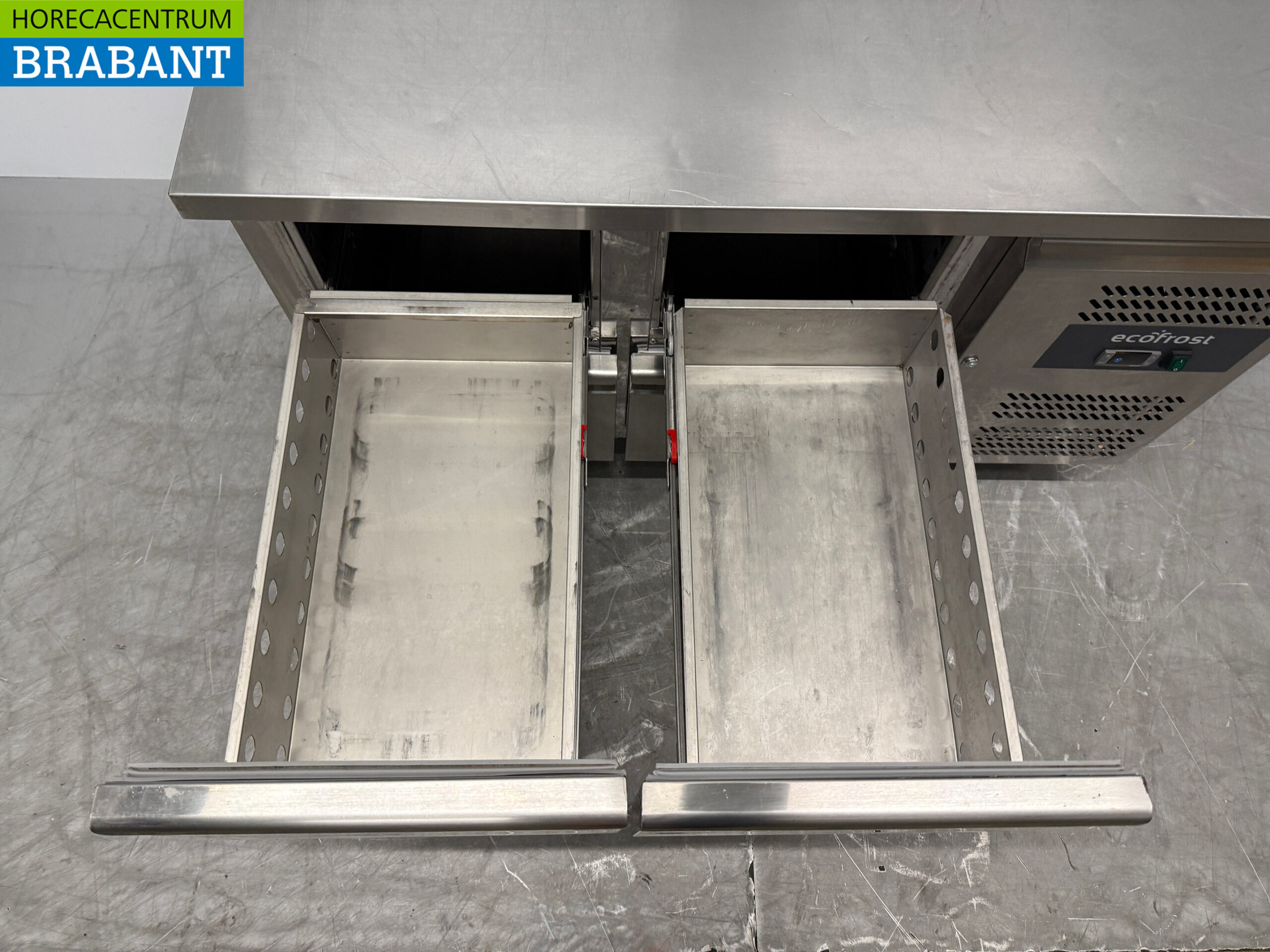 RVS Ecofrost Koelwerkbank 4 Laden 136 cm 230V Horeca - Afbeelding 5