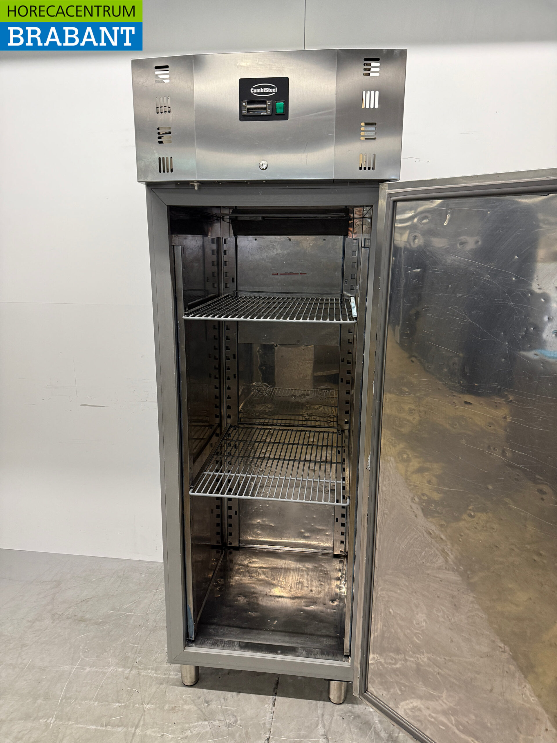 RVS Combisteel Koeling 700 liter 230V Horeca - Afbeelding 4
