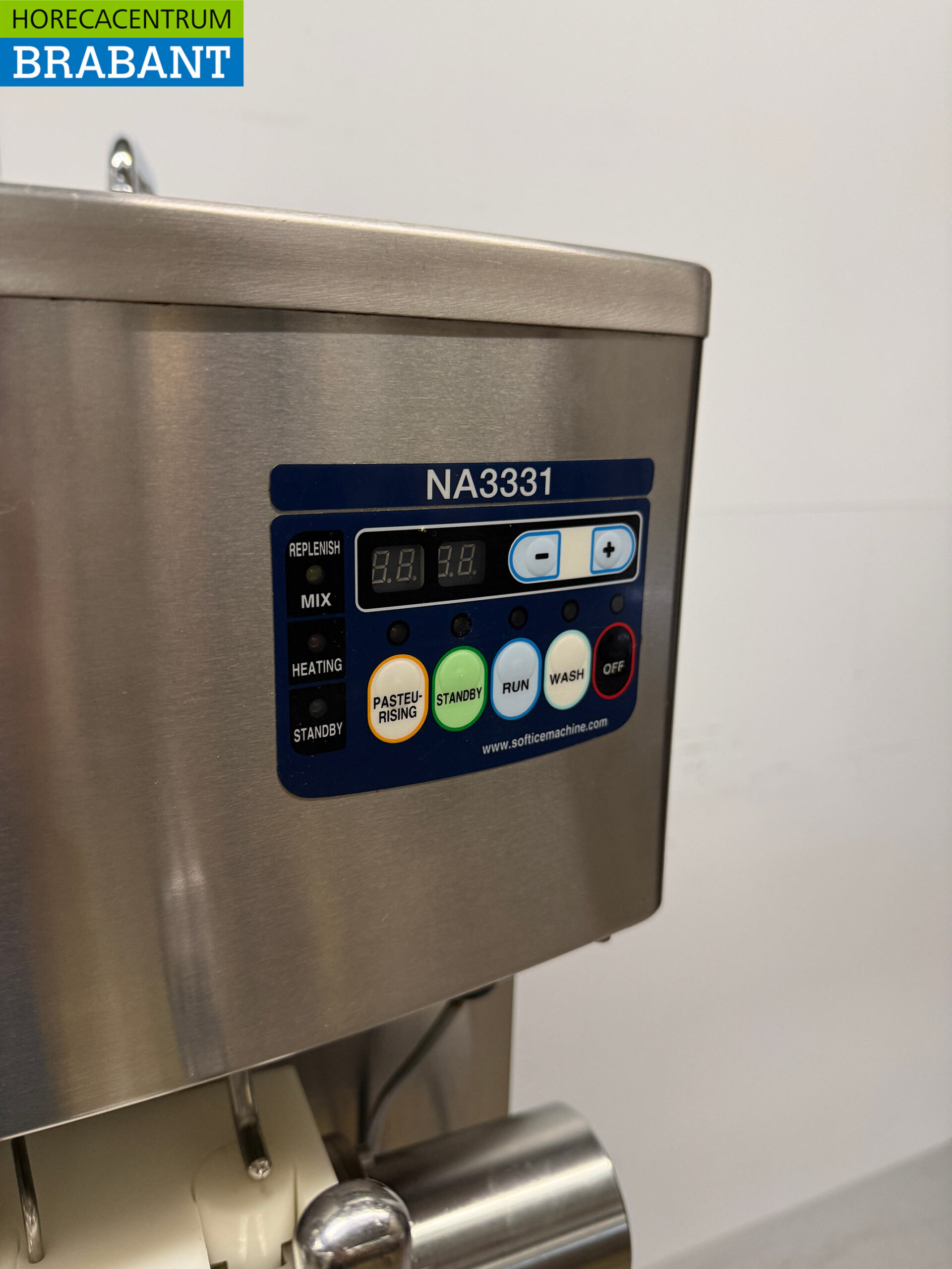 RVS Nissei NA3331 Softijsmachine met milkshakefunctie 400V Horeca - Afbeelding 6