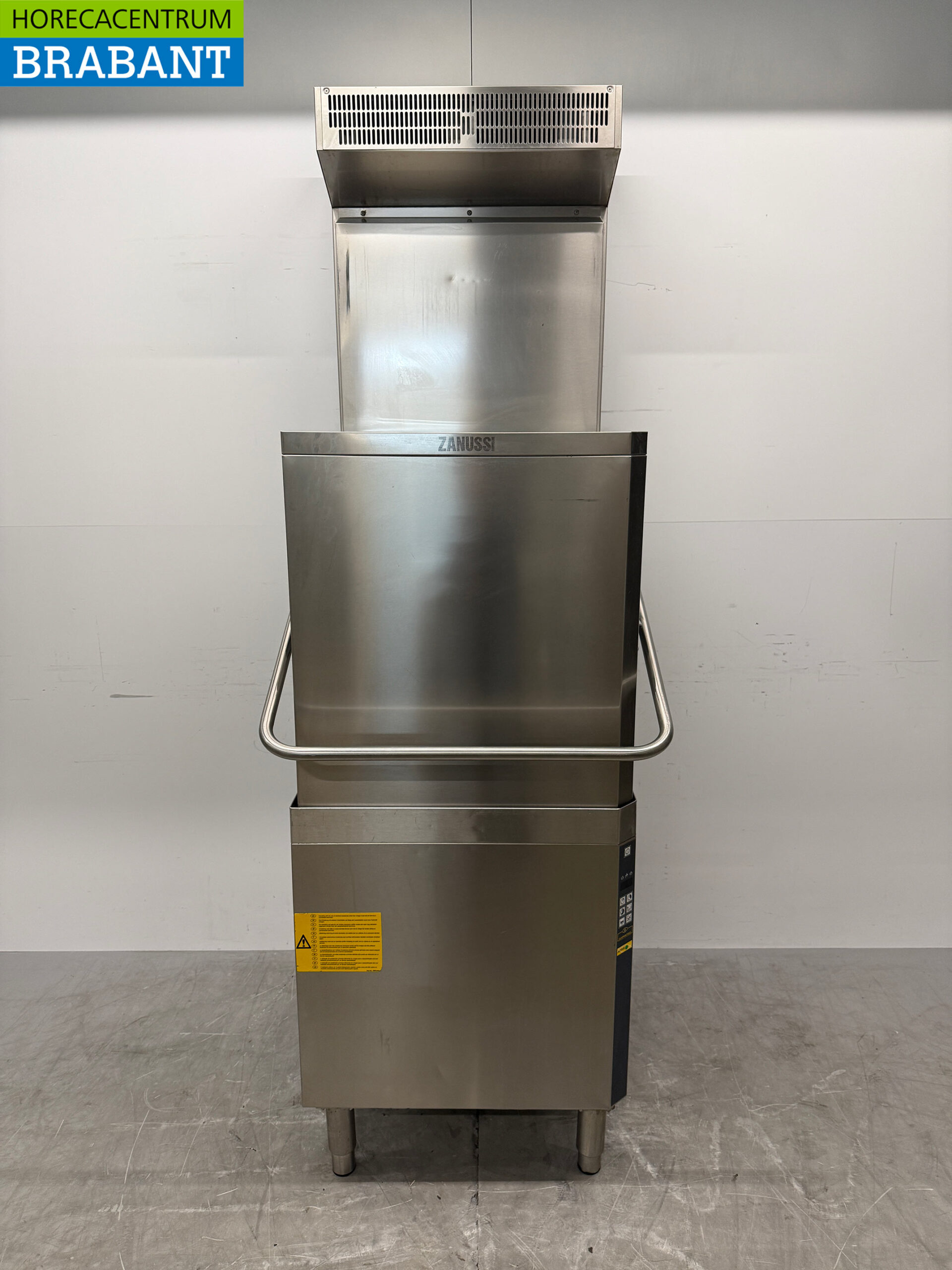 RVS Zanussi Doorschuifvaatwasser met Warmte Terugwinning en afvoerpomp 400V Horeca