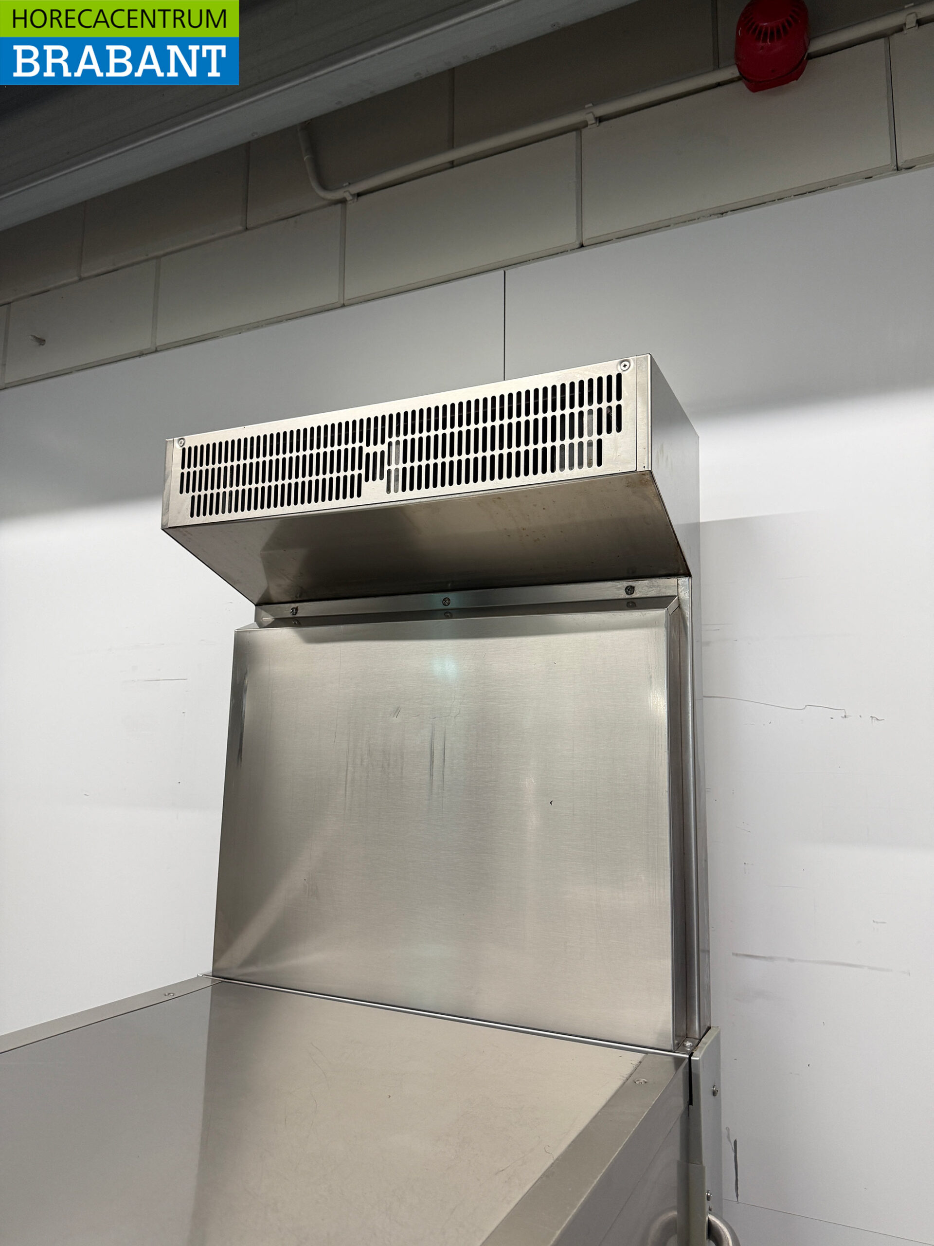 RVS Zanussi Doorschuifvaatwasser met Warmte Terugwinning en afvoerpomp 400V Horeca - Afbeelding 6