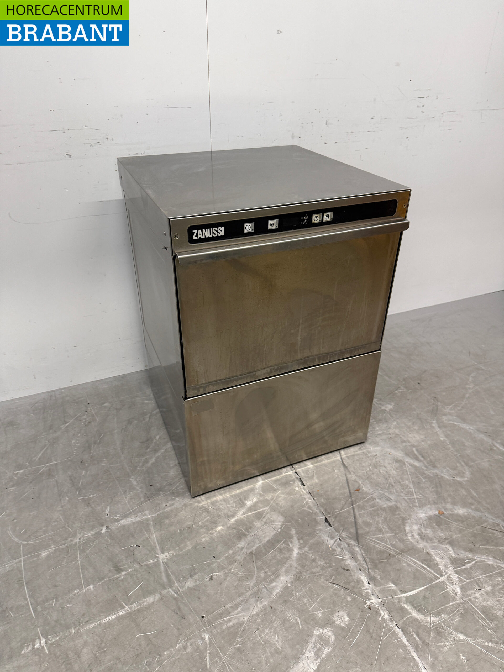RVS Zanussi Vaatwasser 230V Horeca - Afbeelding 3