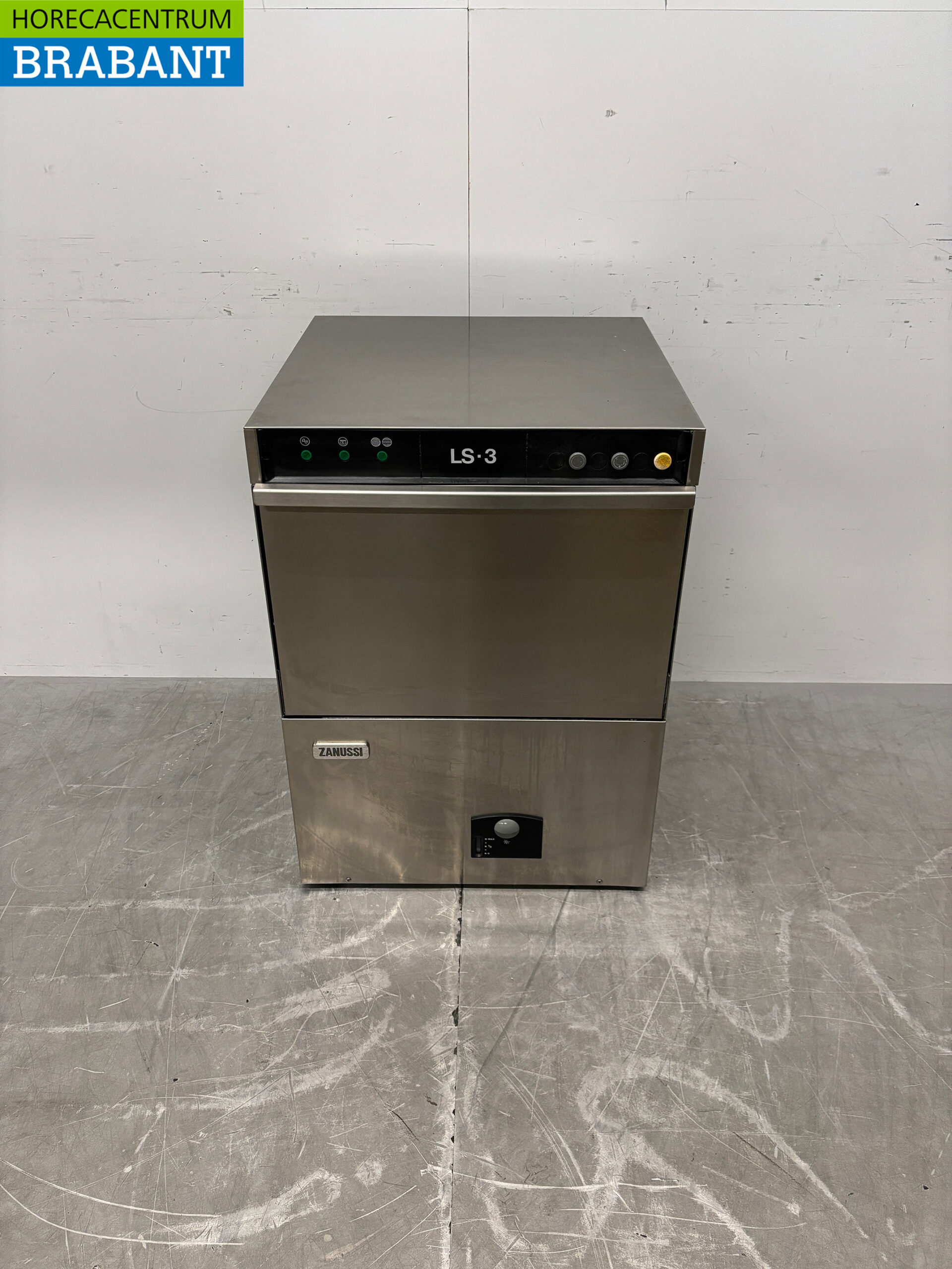 RVS Zanussi Vaatwasser met afvoerpomp 230V Horeca