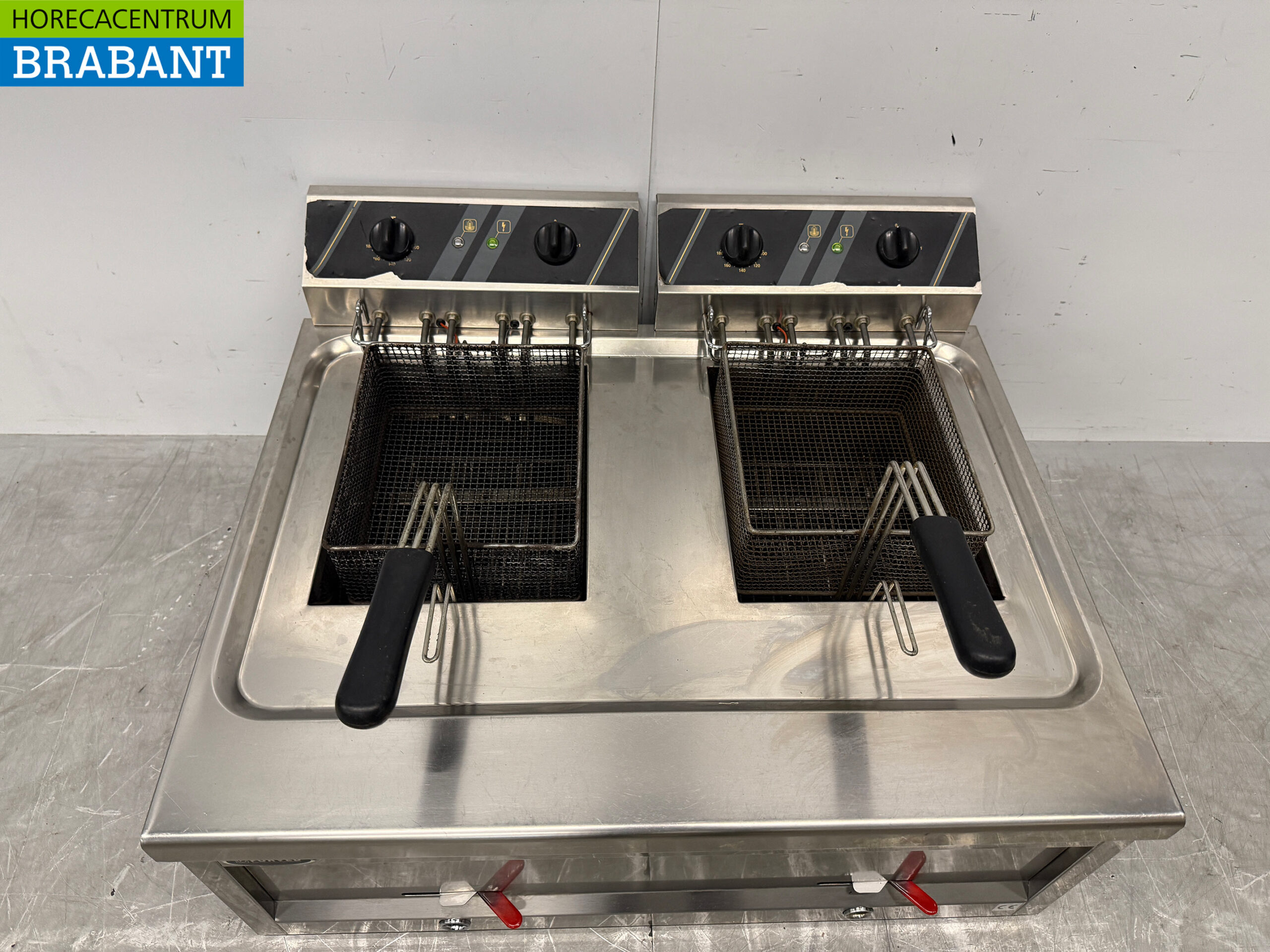 RVS Forved Dubbele Friteuse 2 x 12 liter 2 x 400V Horeca - Afbeelding 4