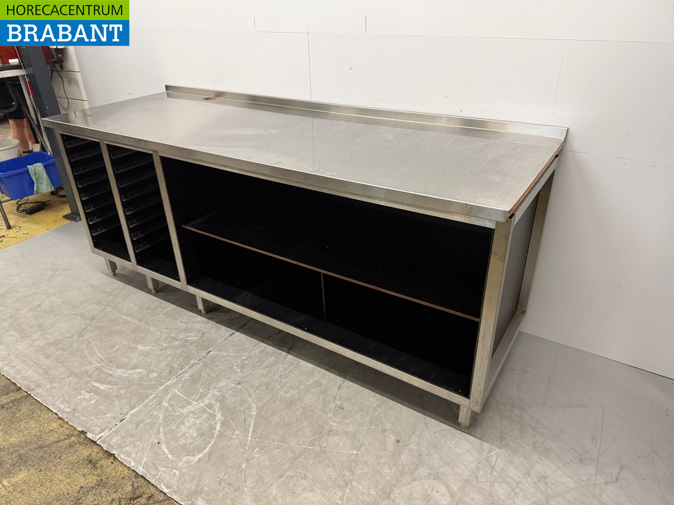RVS Werktafel met regaal voor 1/1 GN 230 x 80 x 95,5 cm Horeca - Afbeelding 3