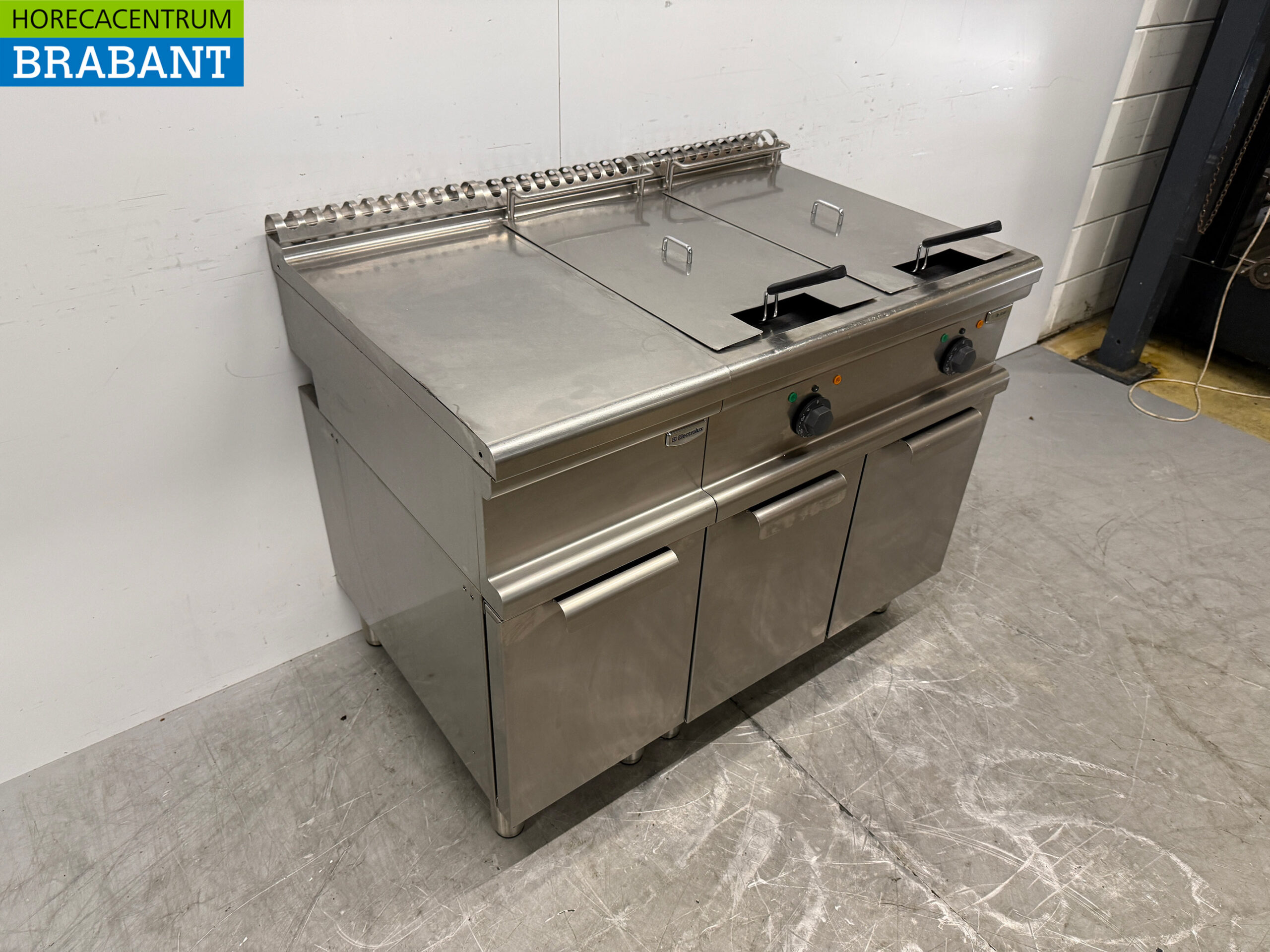 RVS Electrolux Dubbele Friteuse 2 x 15 liter 400V Horeca - Afbeelding 3