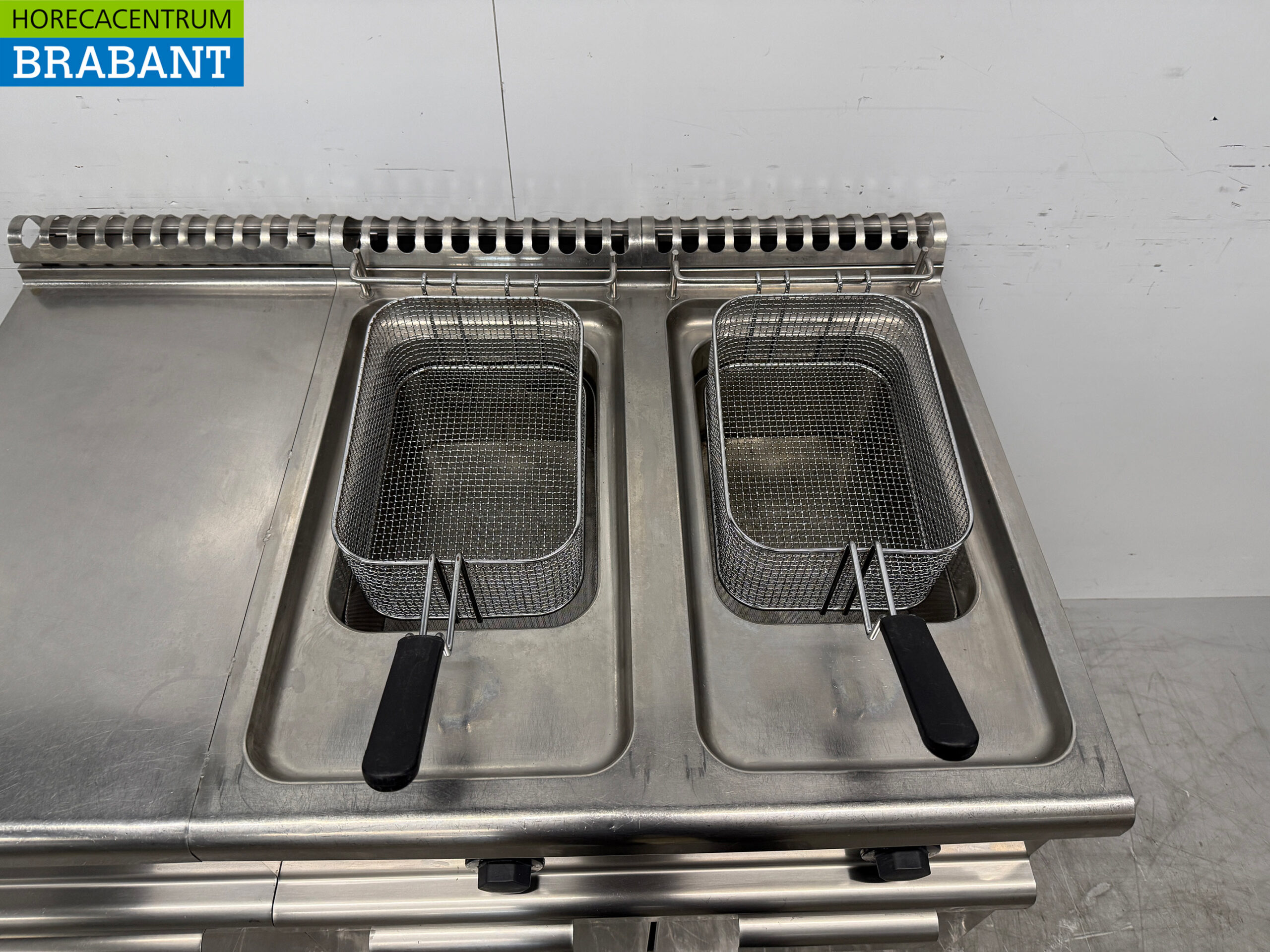 RVS Electrolux Dubbele Friteuse 2 x 15 liter 400V Horeca - Afbeelding 4