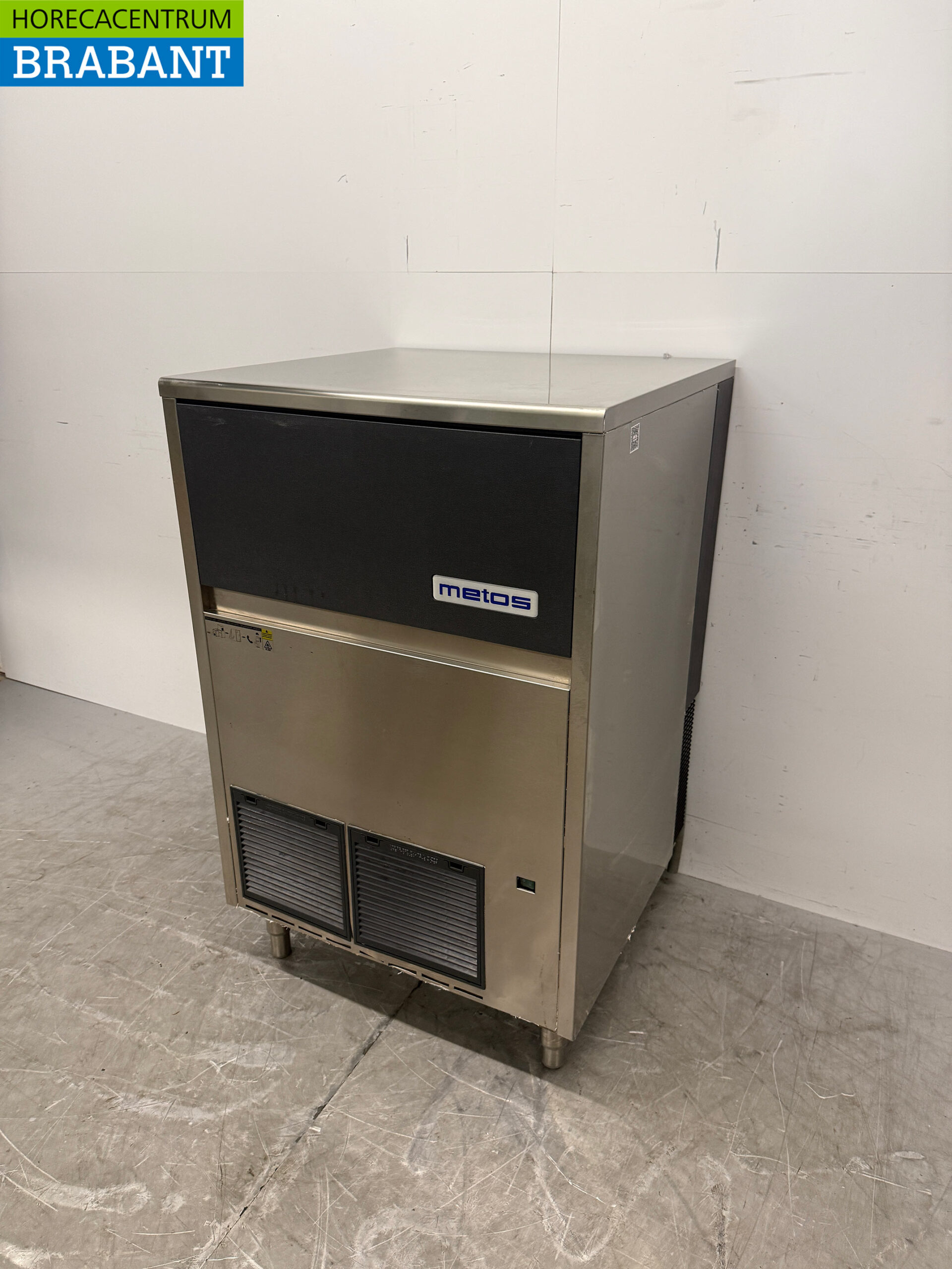 RVS Brema Schilferijsmachine 155 kilo per dag 230V Horeca - Afbeelding 2