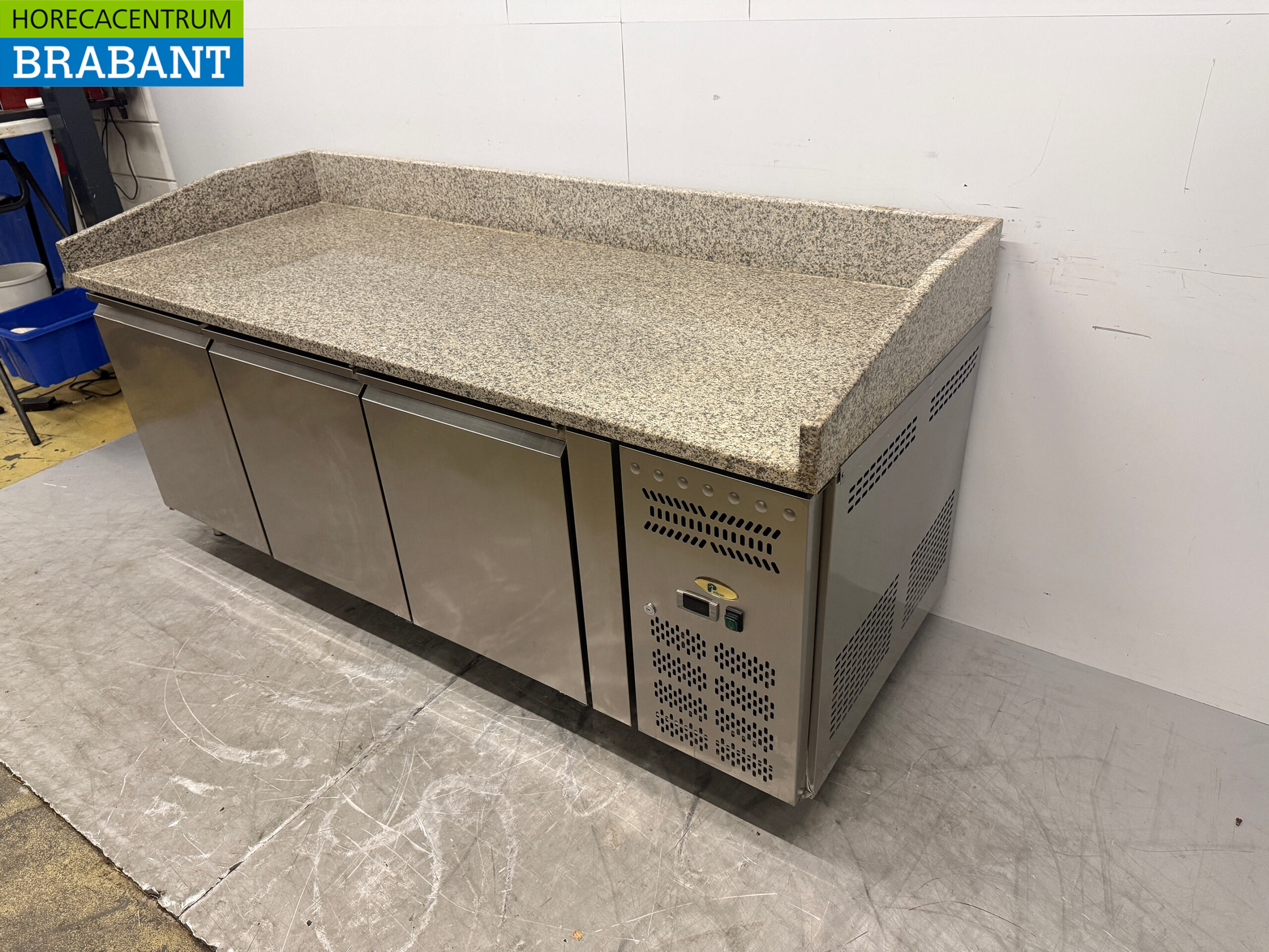 RVS Pelican Pizzawerkbank Koelwerkbank 3 Deuren 201,5 cm 230V Horeca - Afbeelding 2