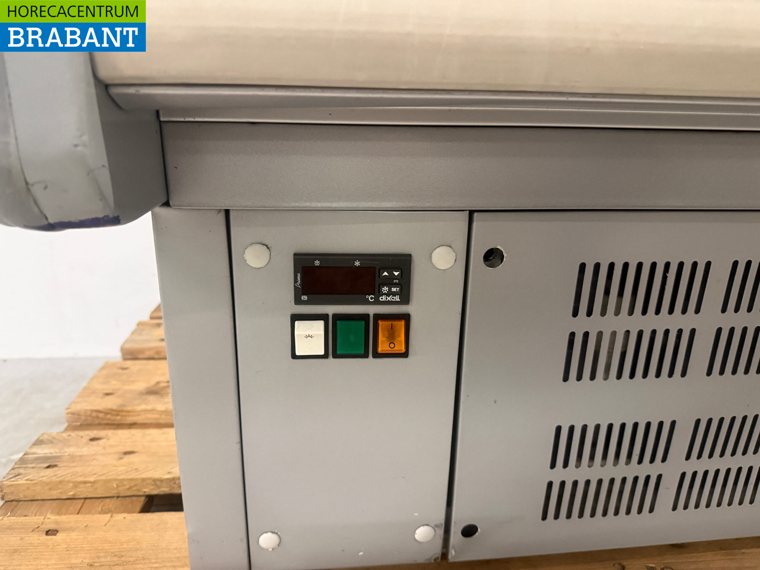 Wandkoeling 101 cm 230V Horeca - Afbeelding 4