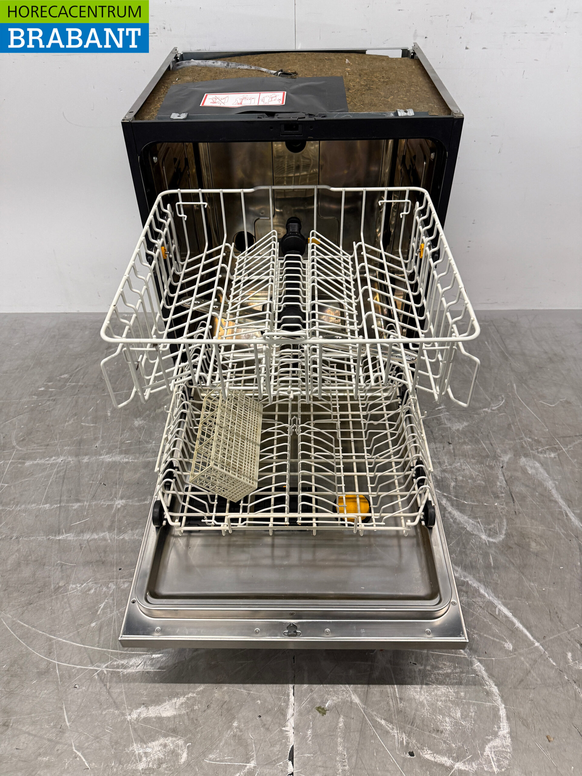 RVS Miele Inbouwvaatwasser met afvoerpomp 400V Horeca - Afbeelding 4