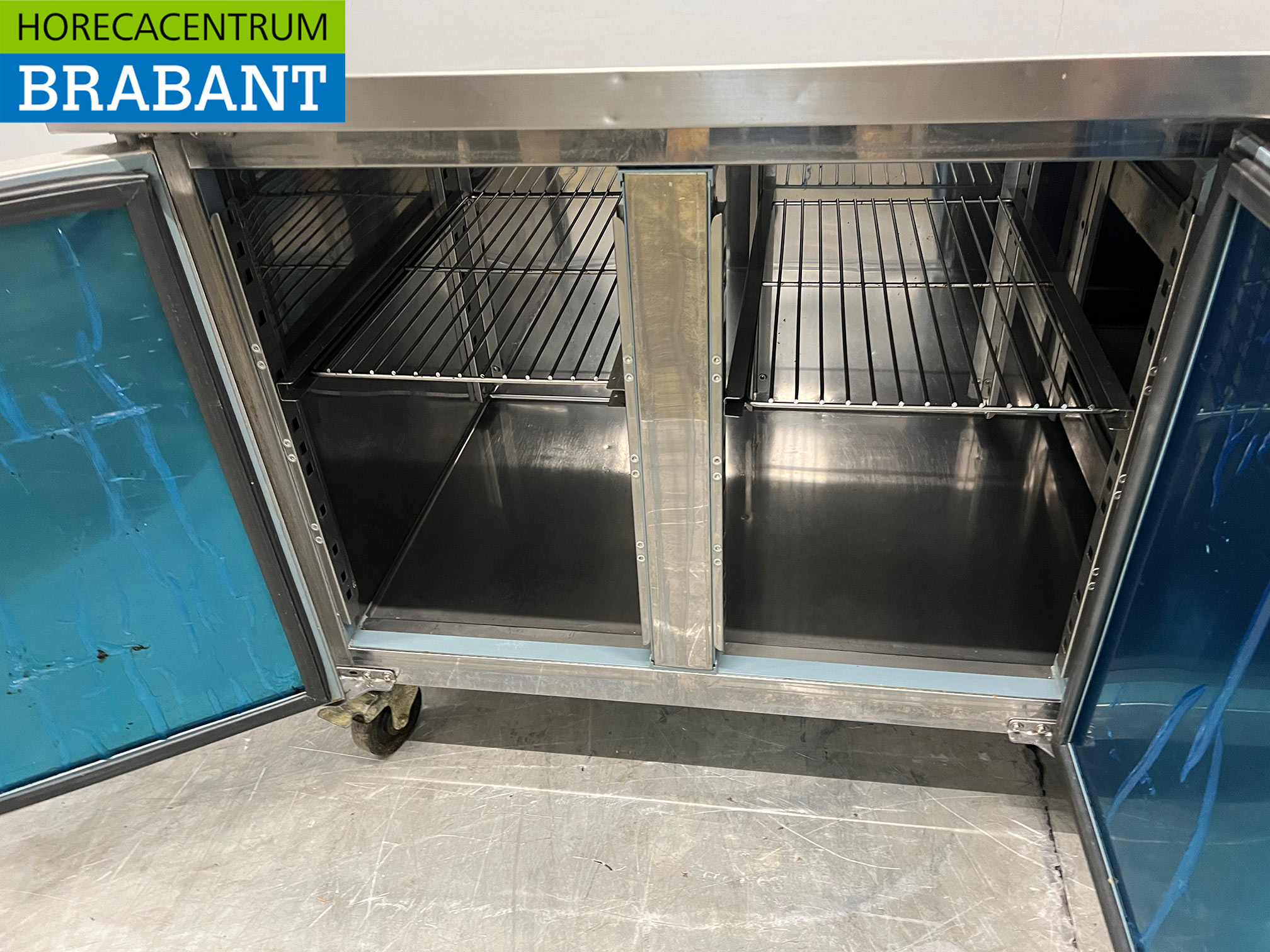 RVS Polar Verrijdbare Koelwerkbank 2 deuren en 2 laden 179,5 cm 230V Horeca - Afbeelding 4
