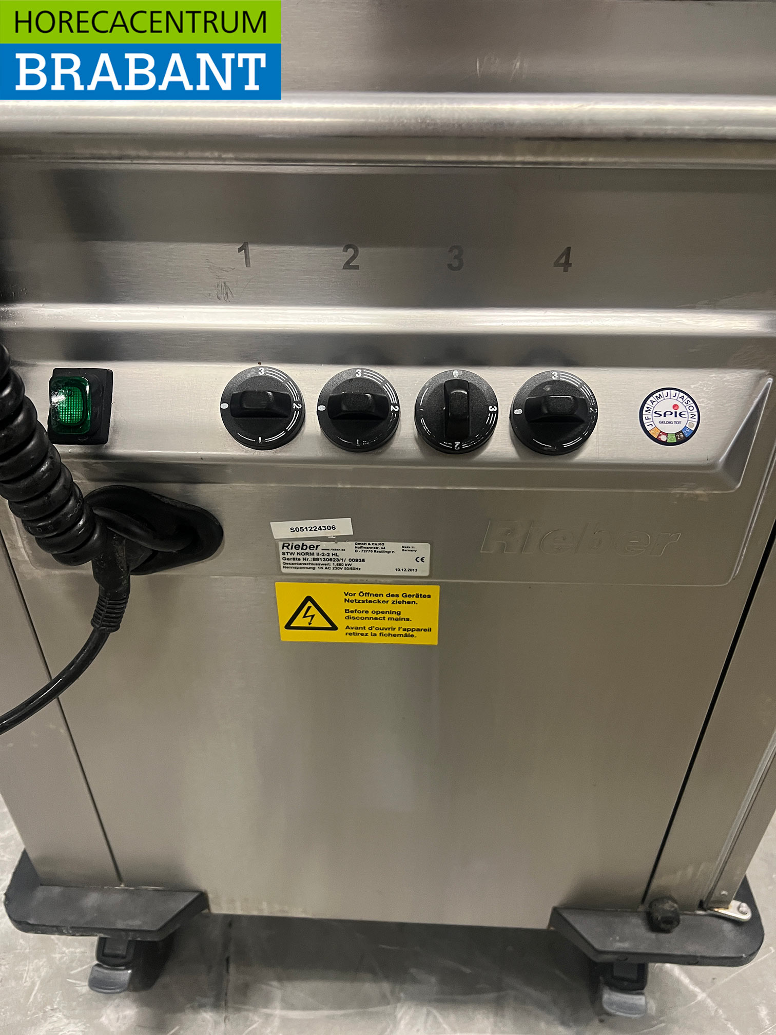 RVS Rieber Verrijdbare Bain-Marie 2 x 1/1 GN met warmhoudkast 230V Horeca - Afbeelding 6