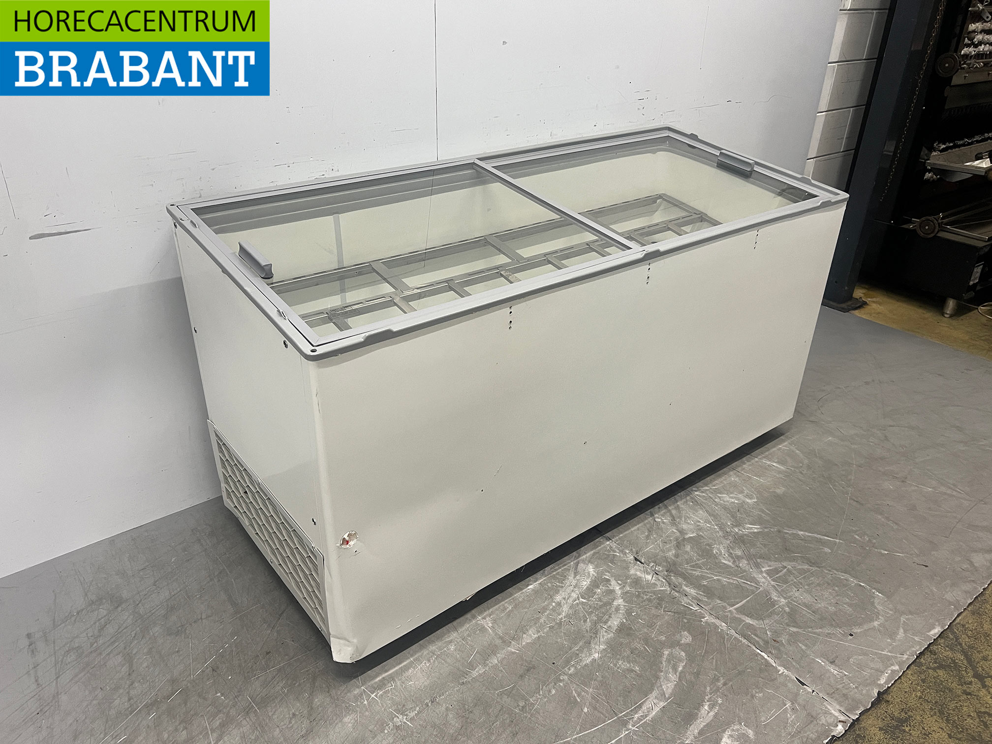 Verrijdbare Combisteel Cuba Schepijsvitrine 13 bakken 230V Horeca - Afbeelding 3