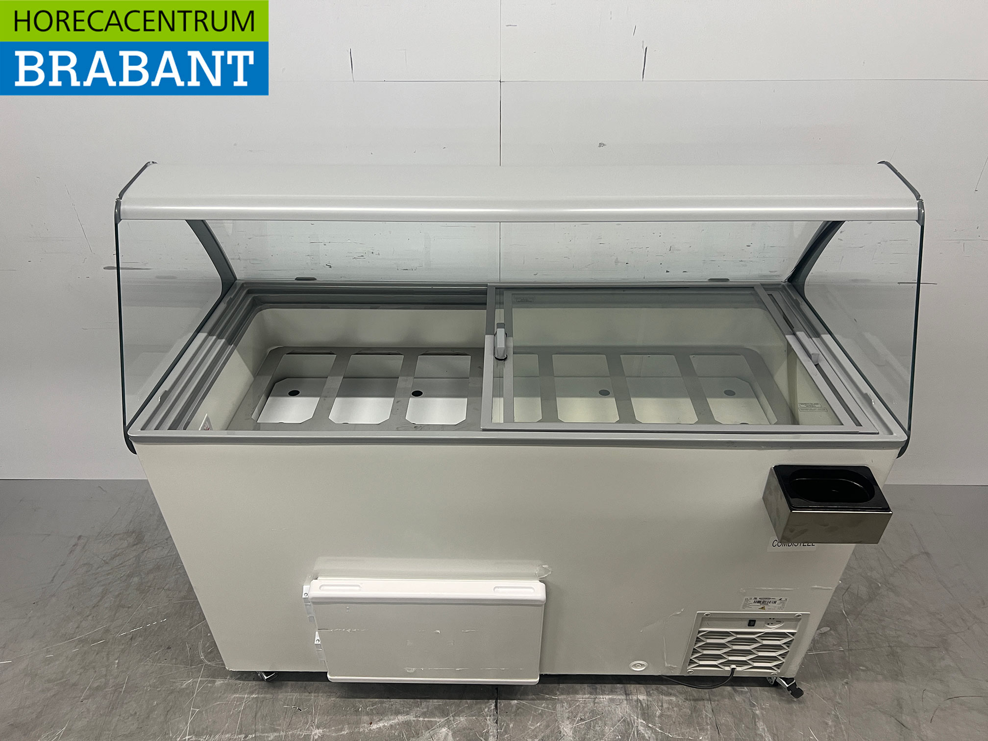 Verrijdbare Combisteel Curacao Schepijsvitrine 10 bakken 230V Horeca - Afbeelding 6