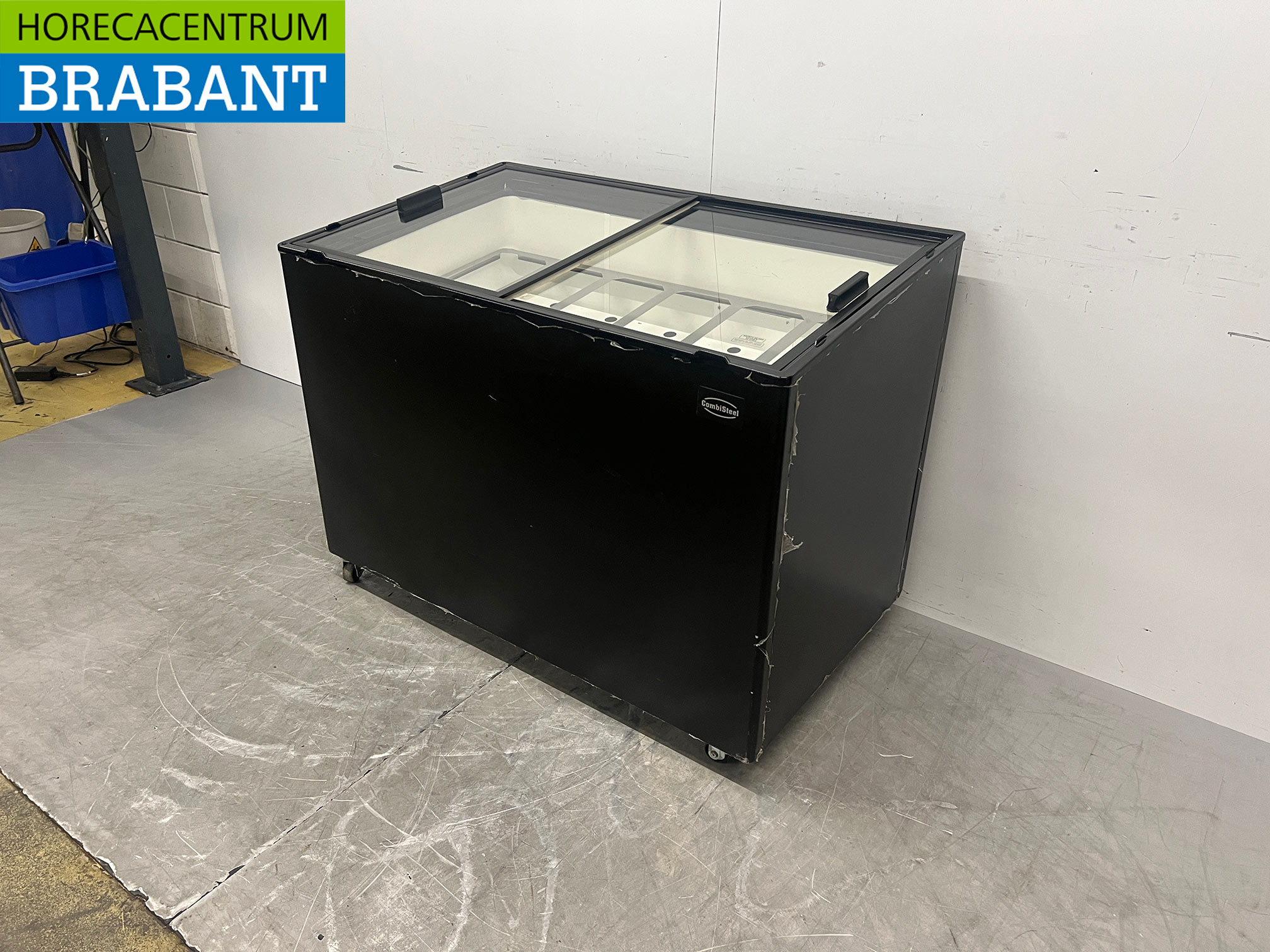 Verrijdbare Combisteel Java Schepijsvitrine 8 bakken 230V Horeca - Afbeelding 3