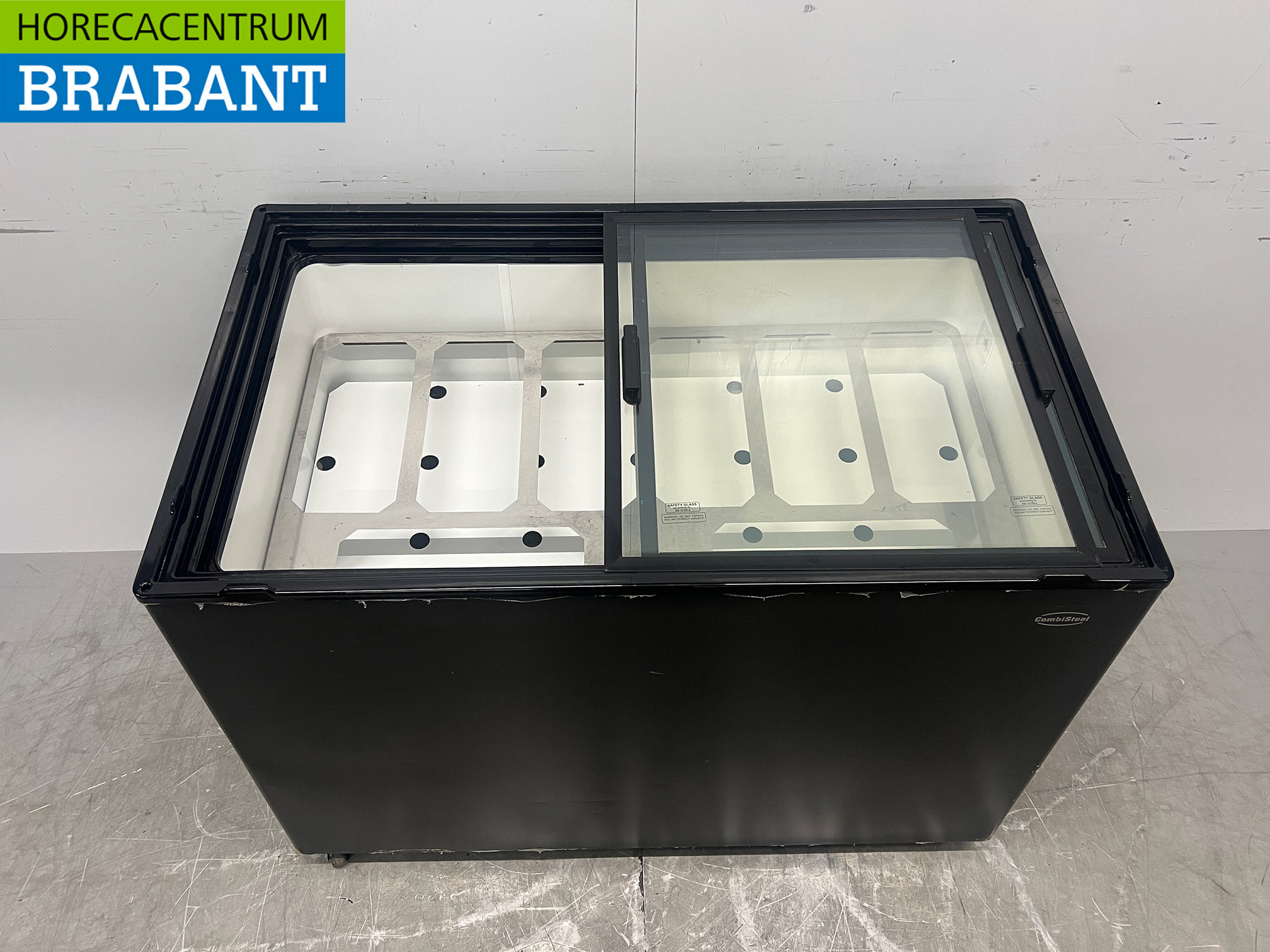 Verrijdbare Combisteel Java Schepijsvitrine 8 bakken 230V Horeca - Afbeelding 6