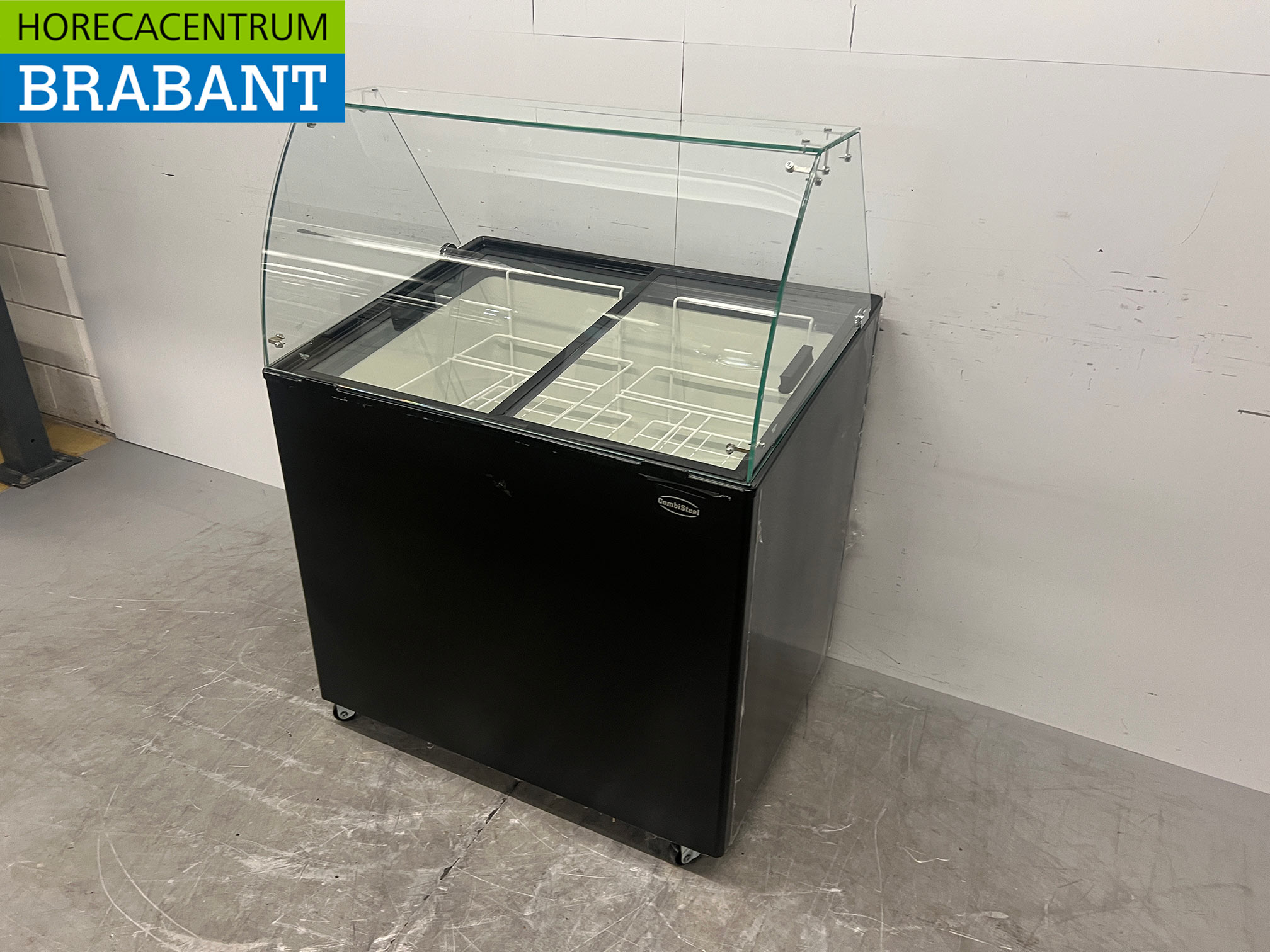 Verrijdbare Combisteel Corsica Schepijsvitrine 6 bakken 230V Horeca - Afbeelding 2